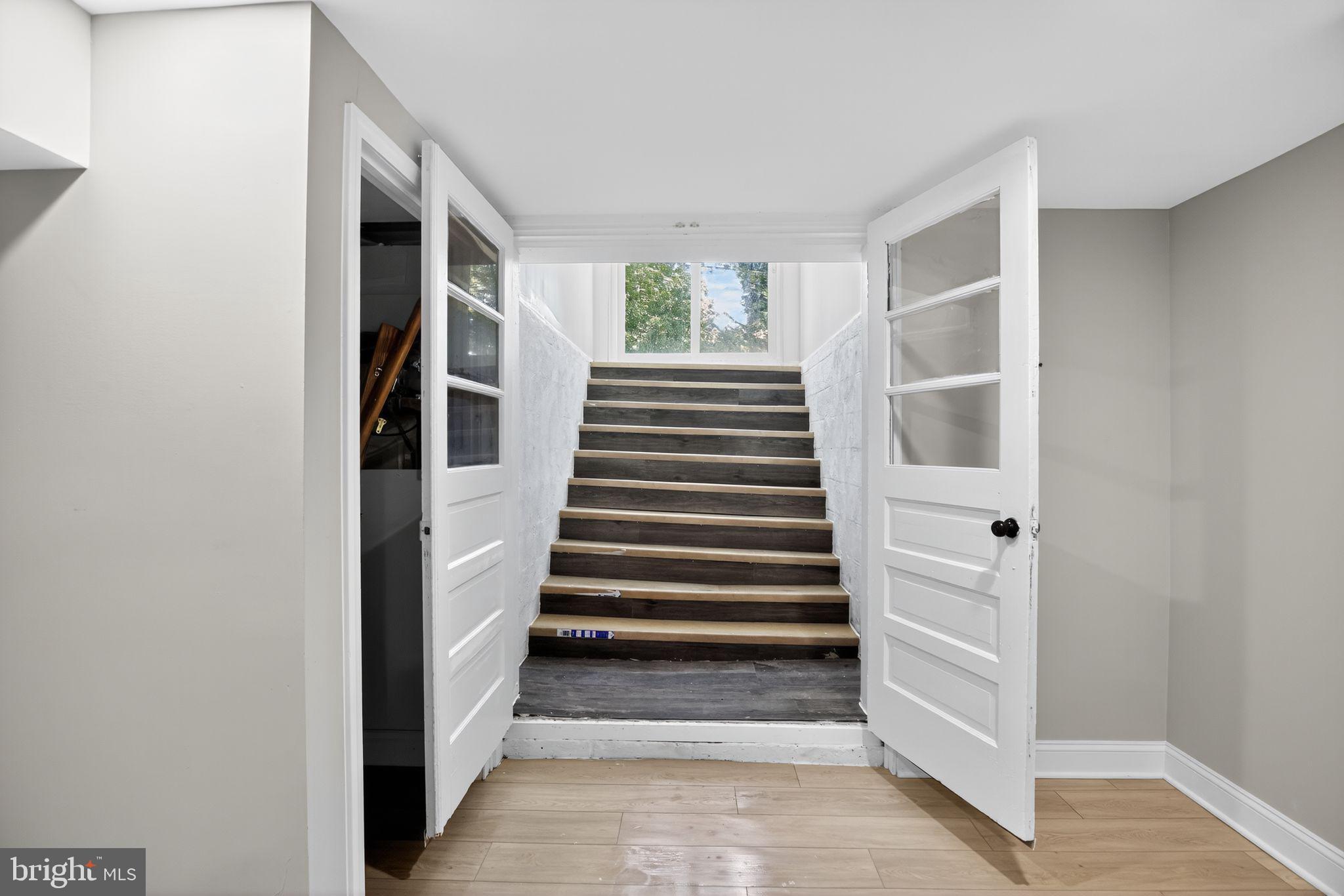 SYLVAN VIEW ON MAGOTHY - Residential