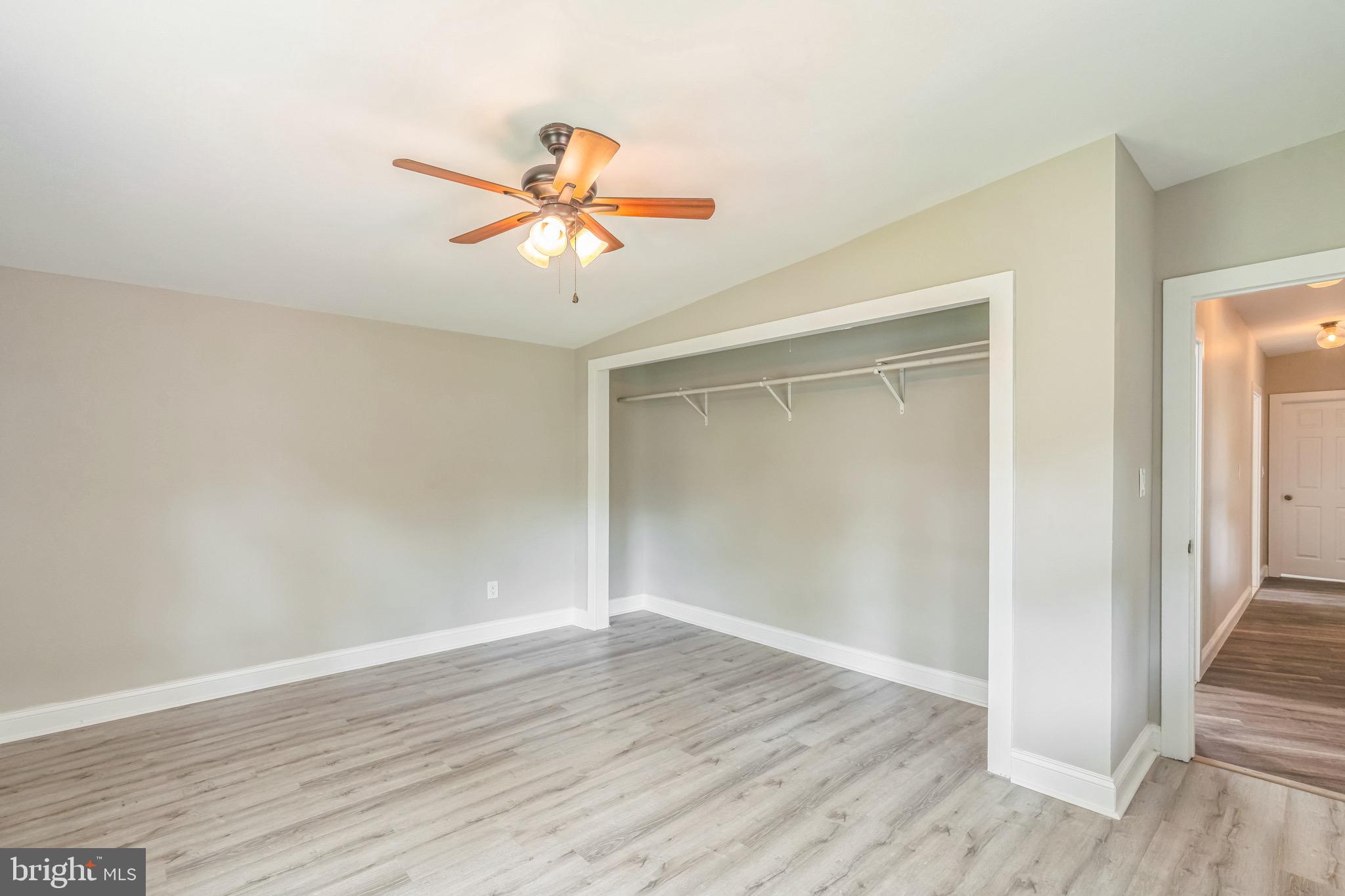 SYLVAN VIEW ON MAGOTHY - Residential