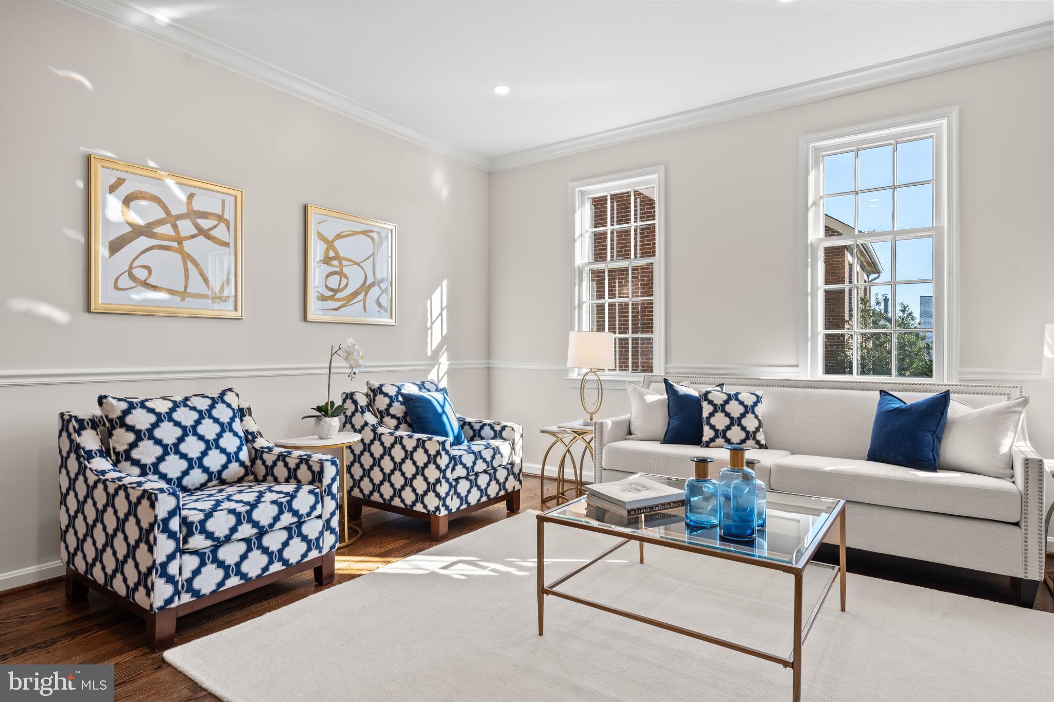 OLD TOWN ALEXANDRIA - Residential