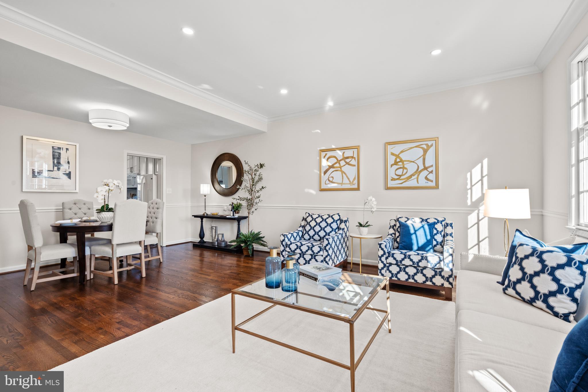 OLD TOWN ALEXANDRIA - Residential