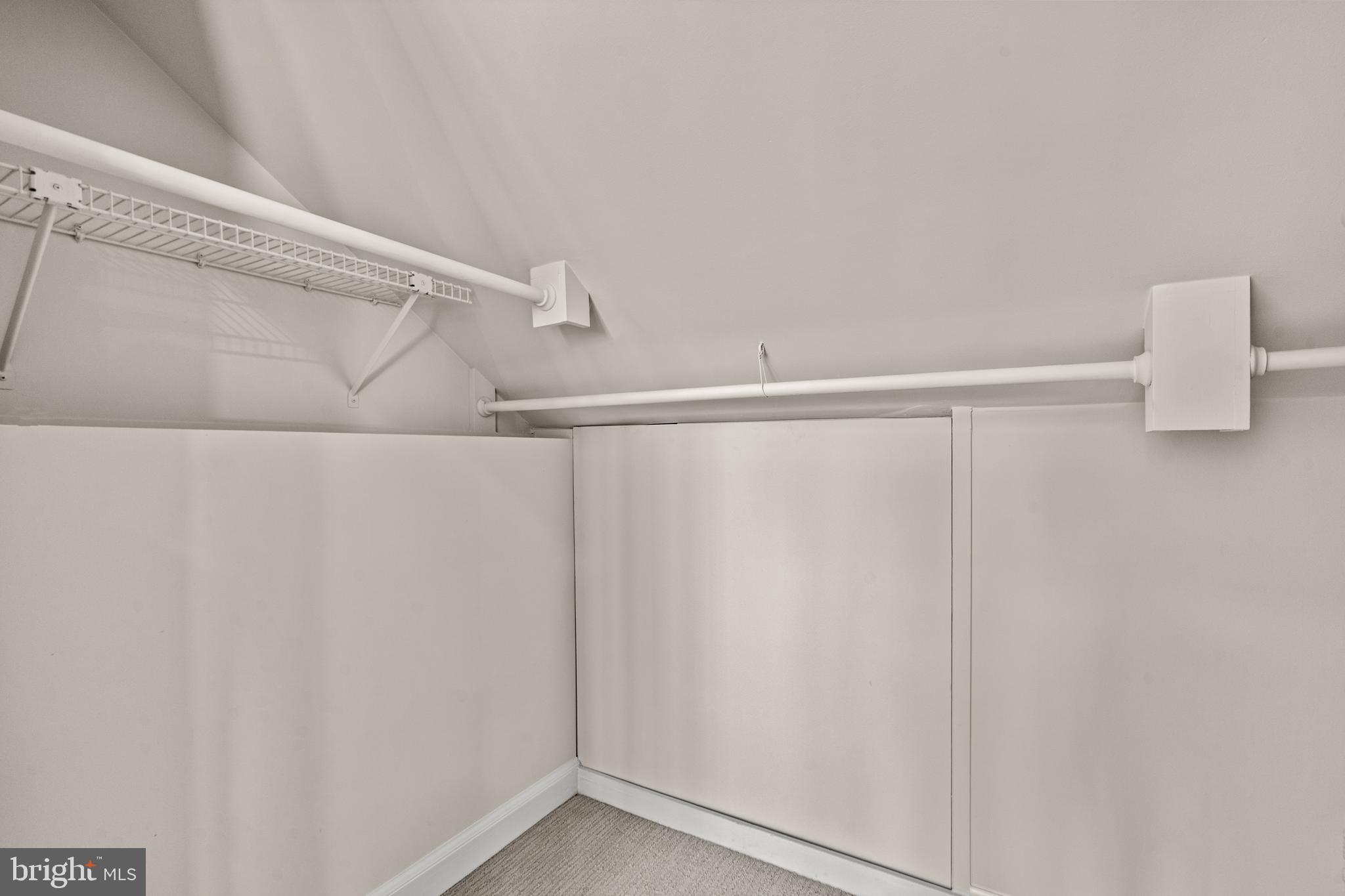 OLD TOWN ALEXANDRIA - Residential