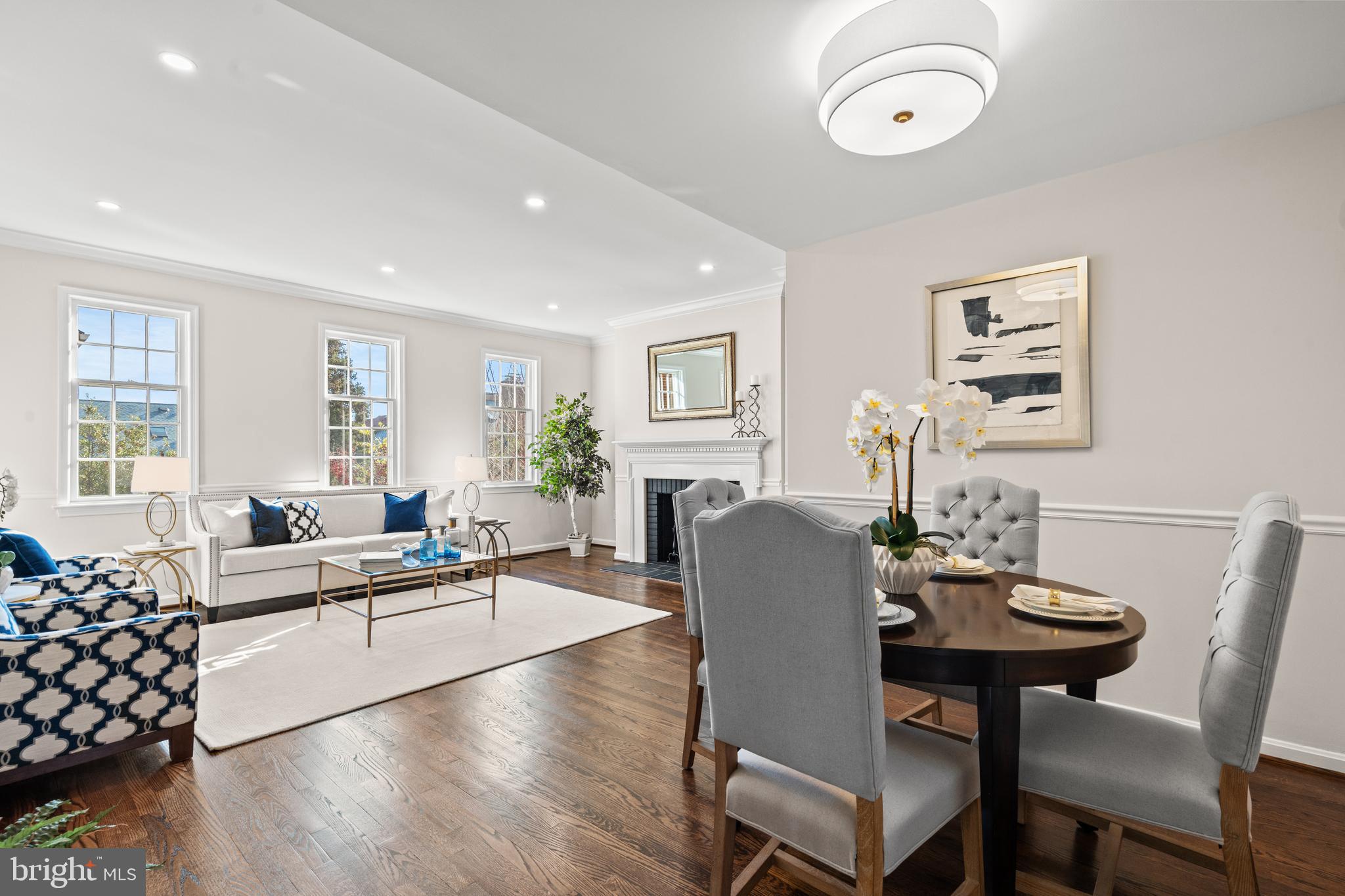 OLD TOWN ALEXANDRIA - Residential