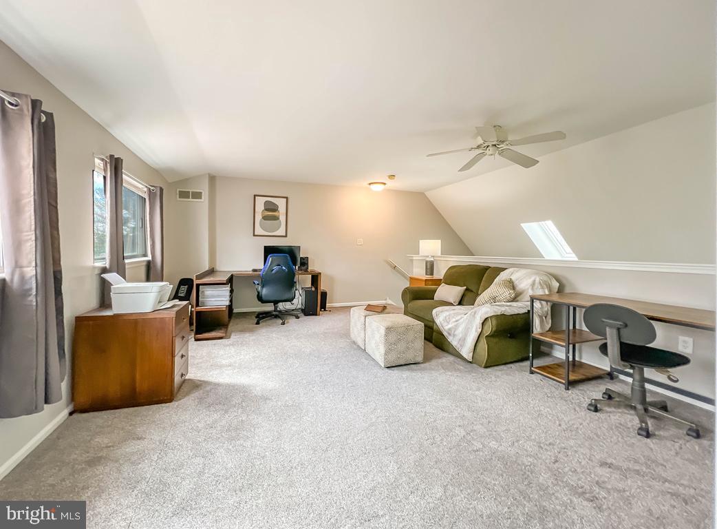 VILLAS OF MIDDLETO - Residential