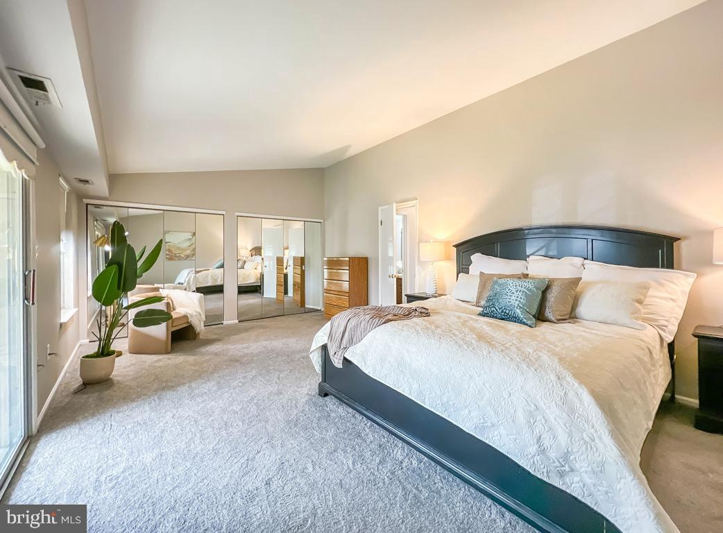 VILLAS OF MIDDLETO - Residential