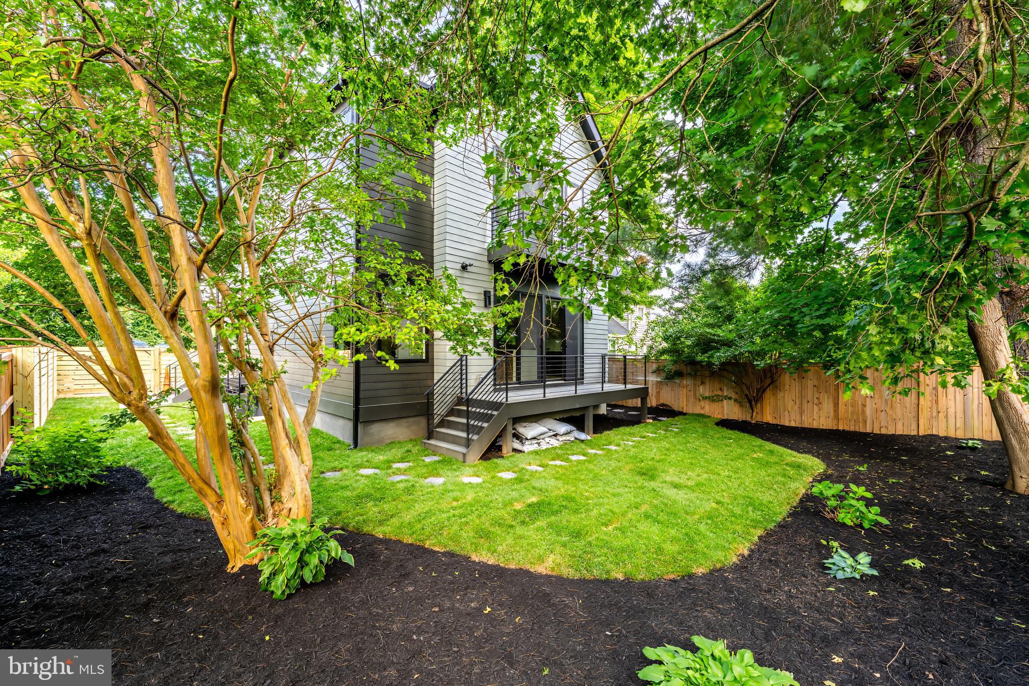 SUMMIT VEITCH - Residential