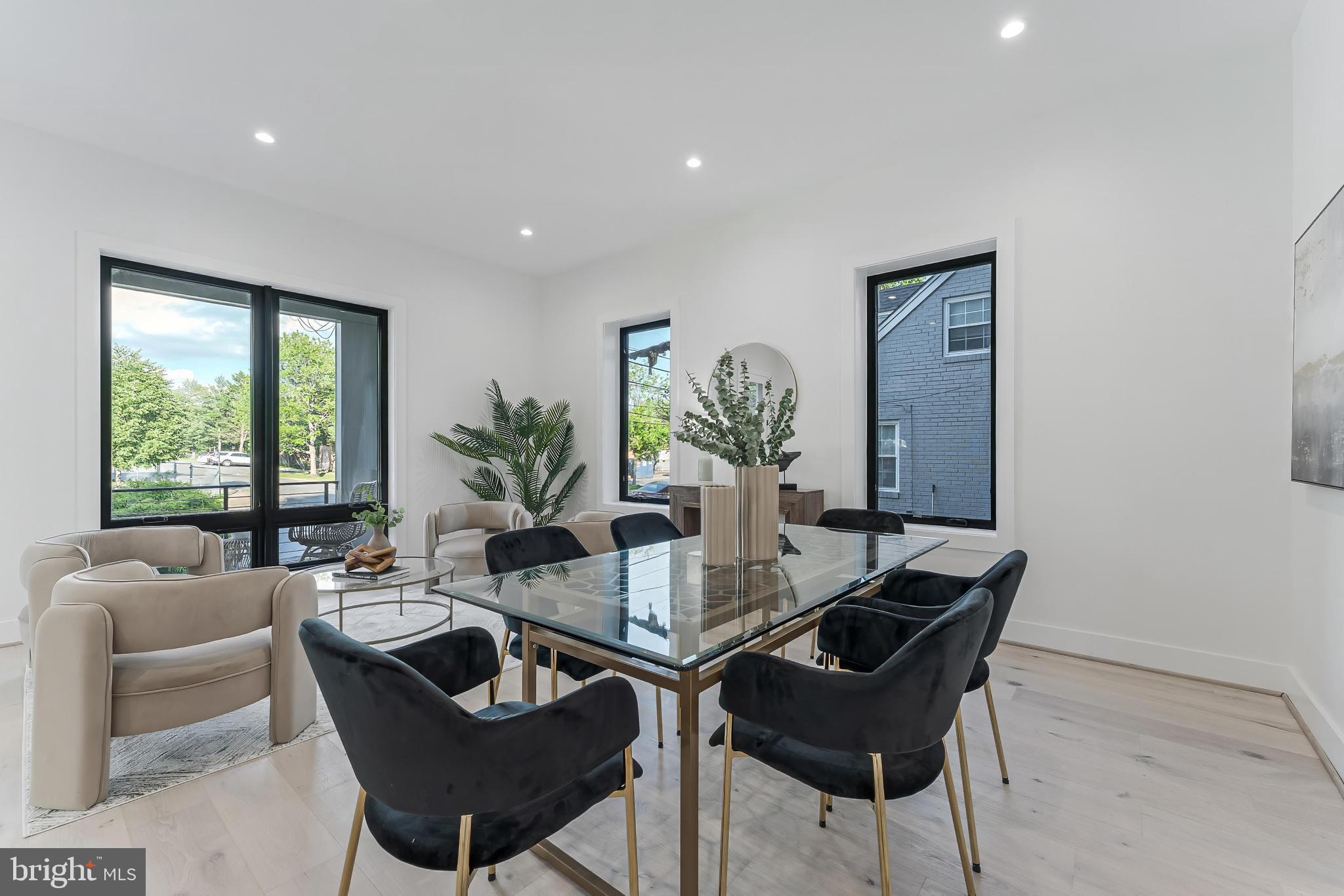 SUMMIT VEITCH - Residential