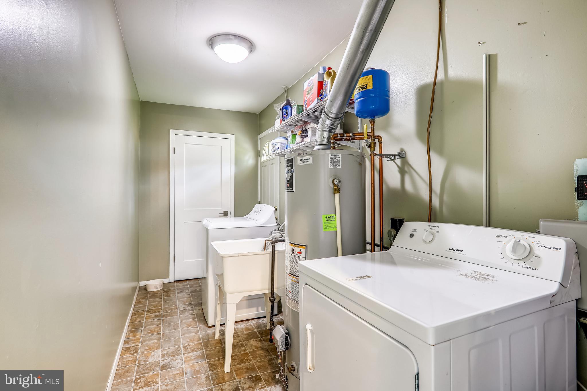 IDLEWILD AT BELAIR - Residential