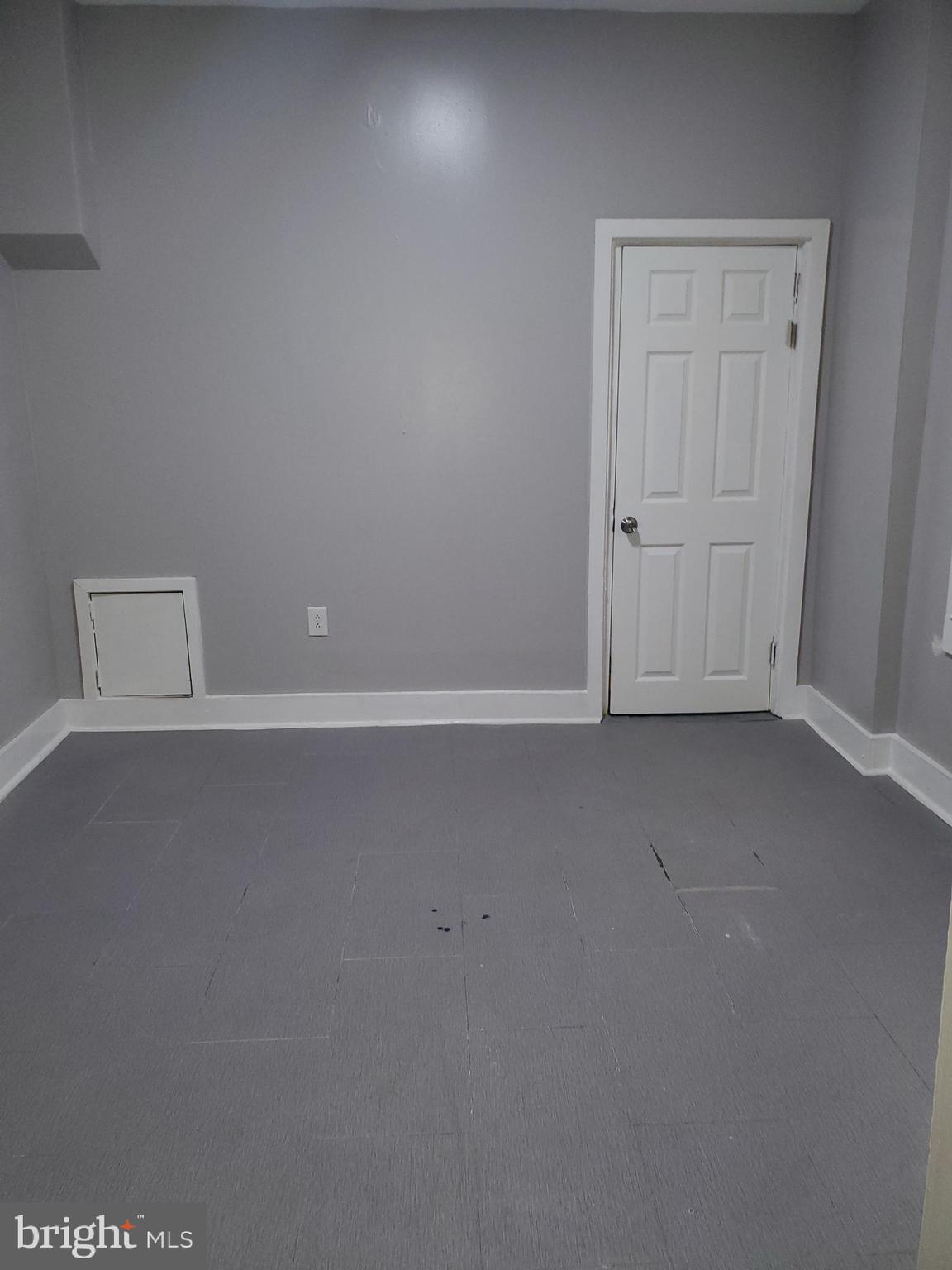 KENSINGTON - Residential Lease