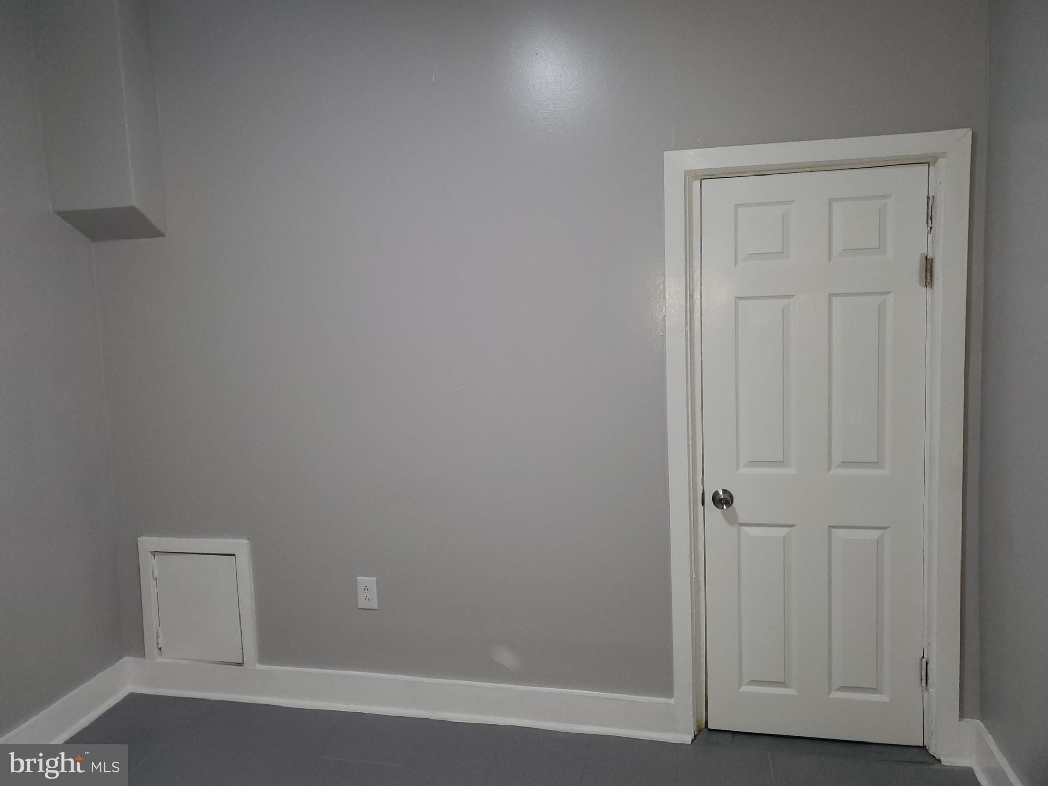 KENSINGTON - Residential Lease