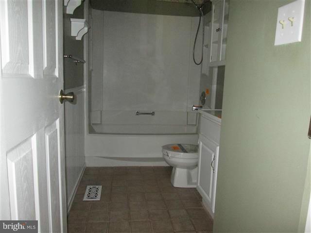 HARMANS WOODS - Residential