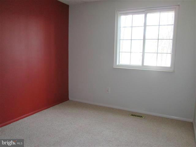 HARMANS WOODS - Residential