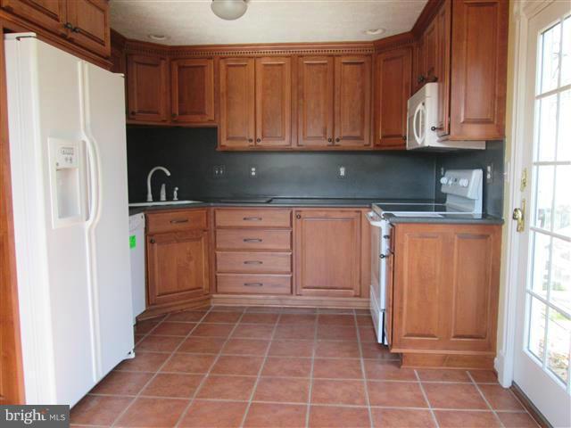 HARMANS WOODS - Residential