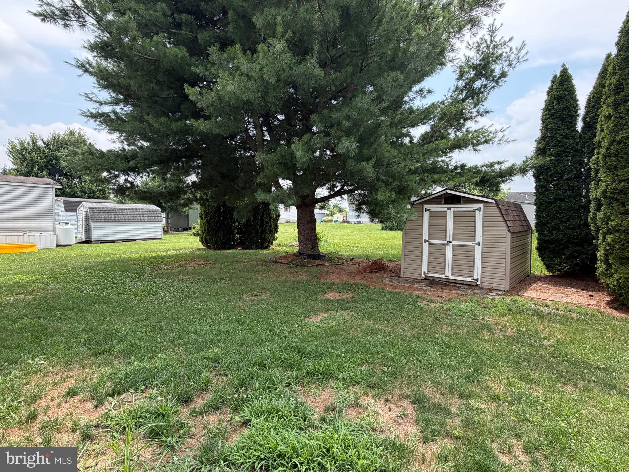 29 HAMPSHIRE DRIVE