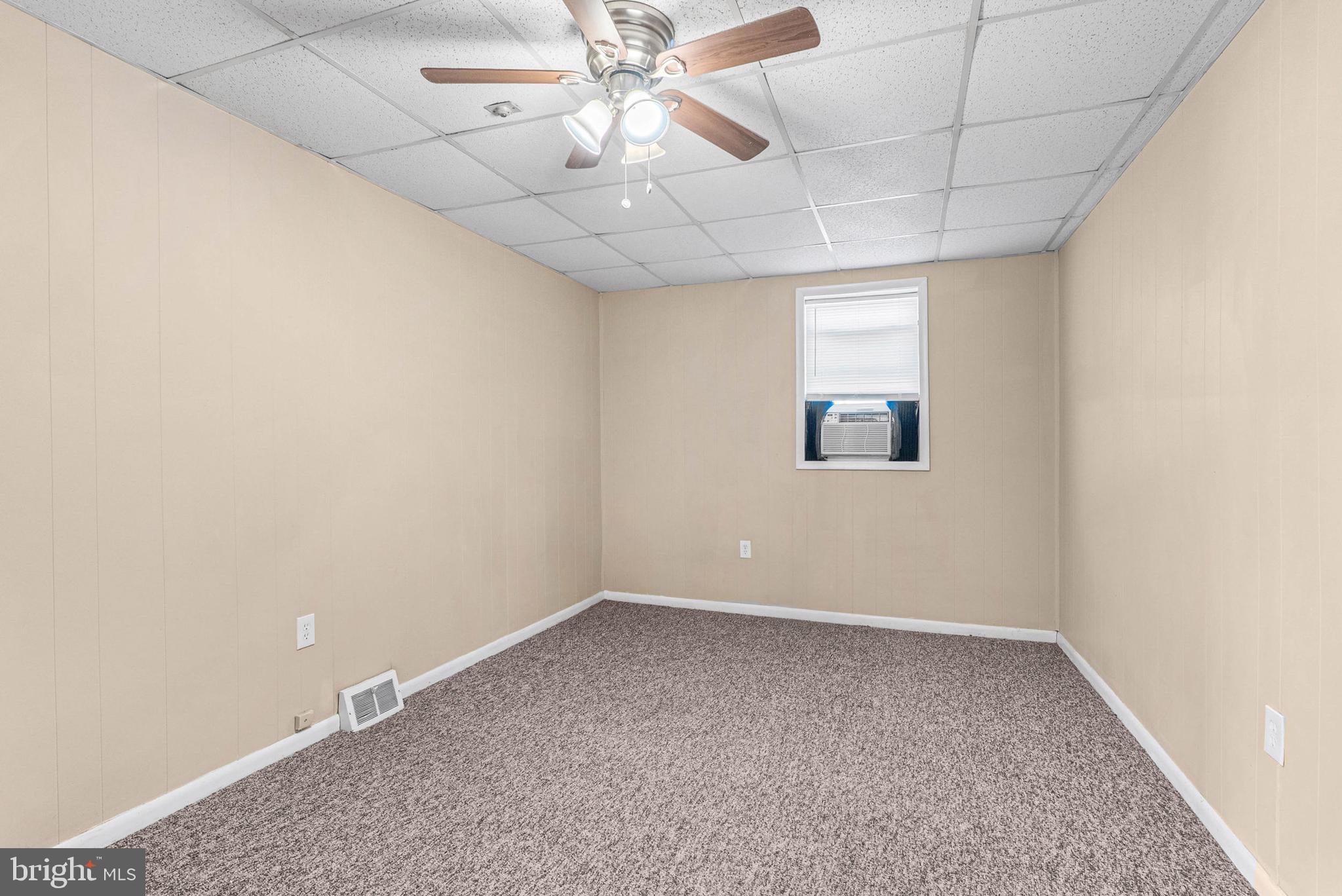 EAST PASSYUNK CROSSING - Residential Lease