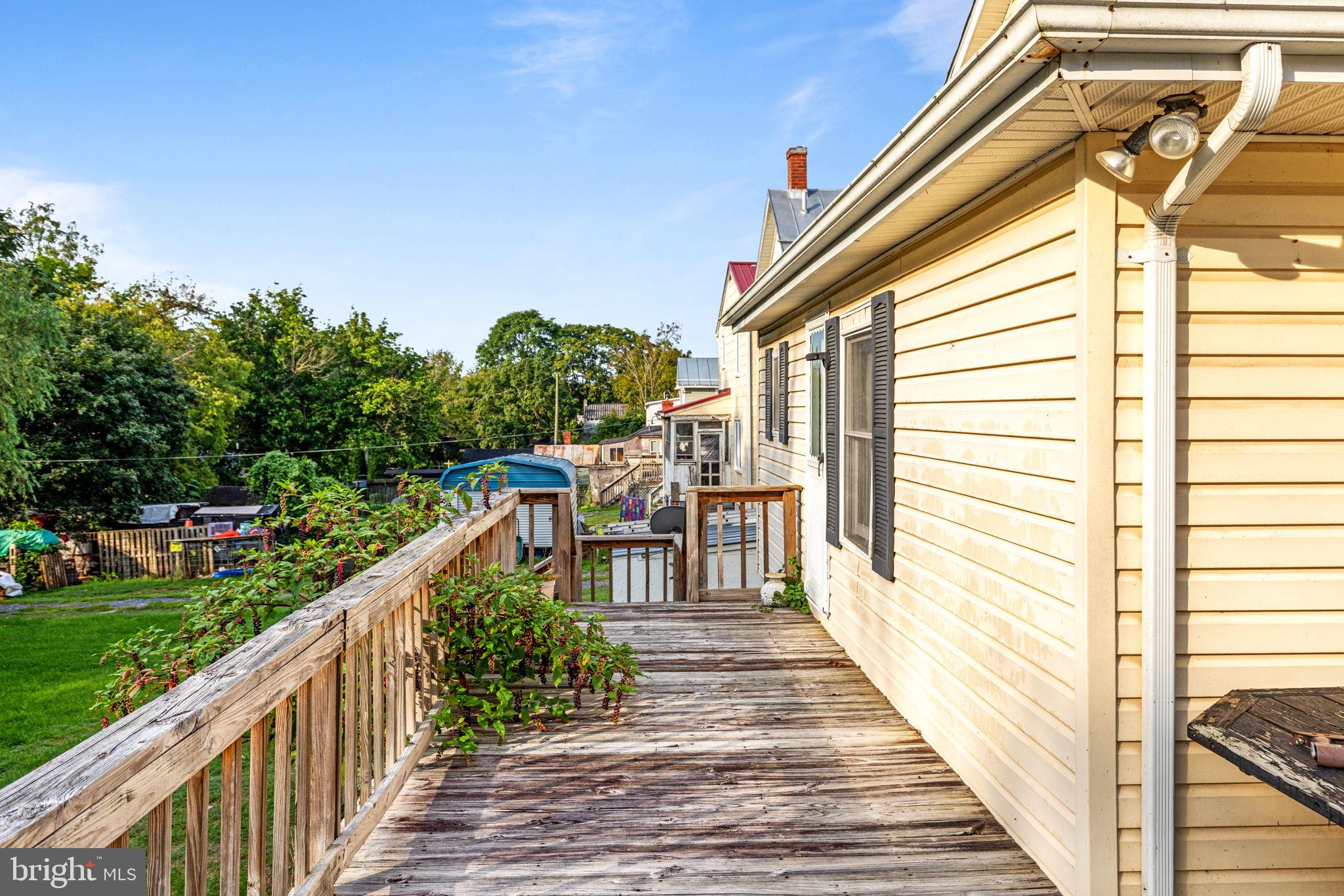 JOHNSTON - Residential