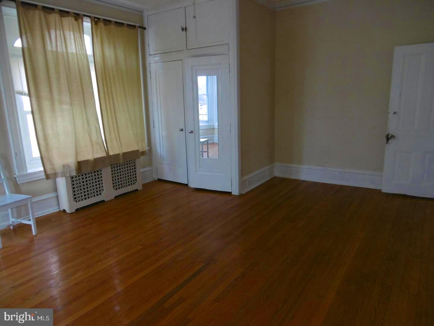 MANAYUNK - Residential