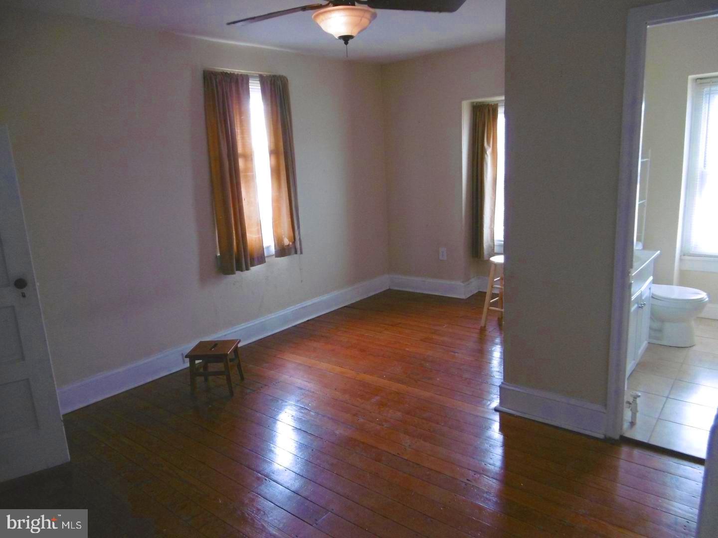 MANAYUNK - Residential