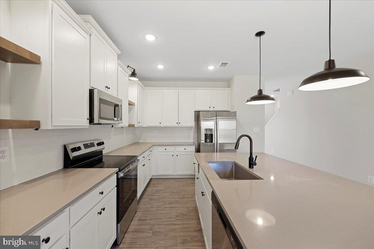 DILLON FARM - Residential