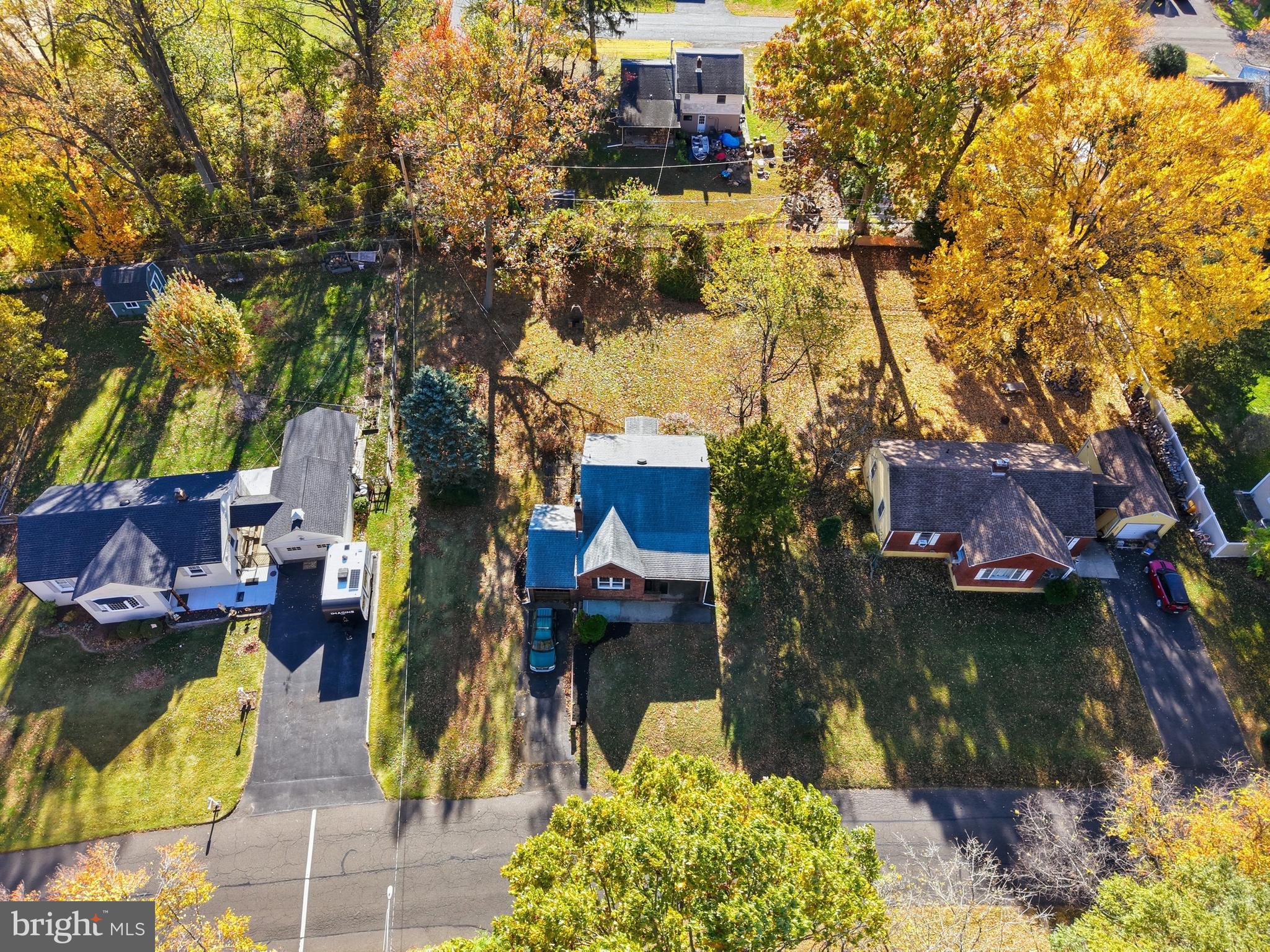 CEDAR HOLLOW - FEASTERVILLE - Residential