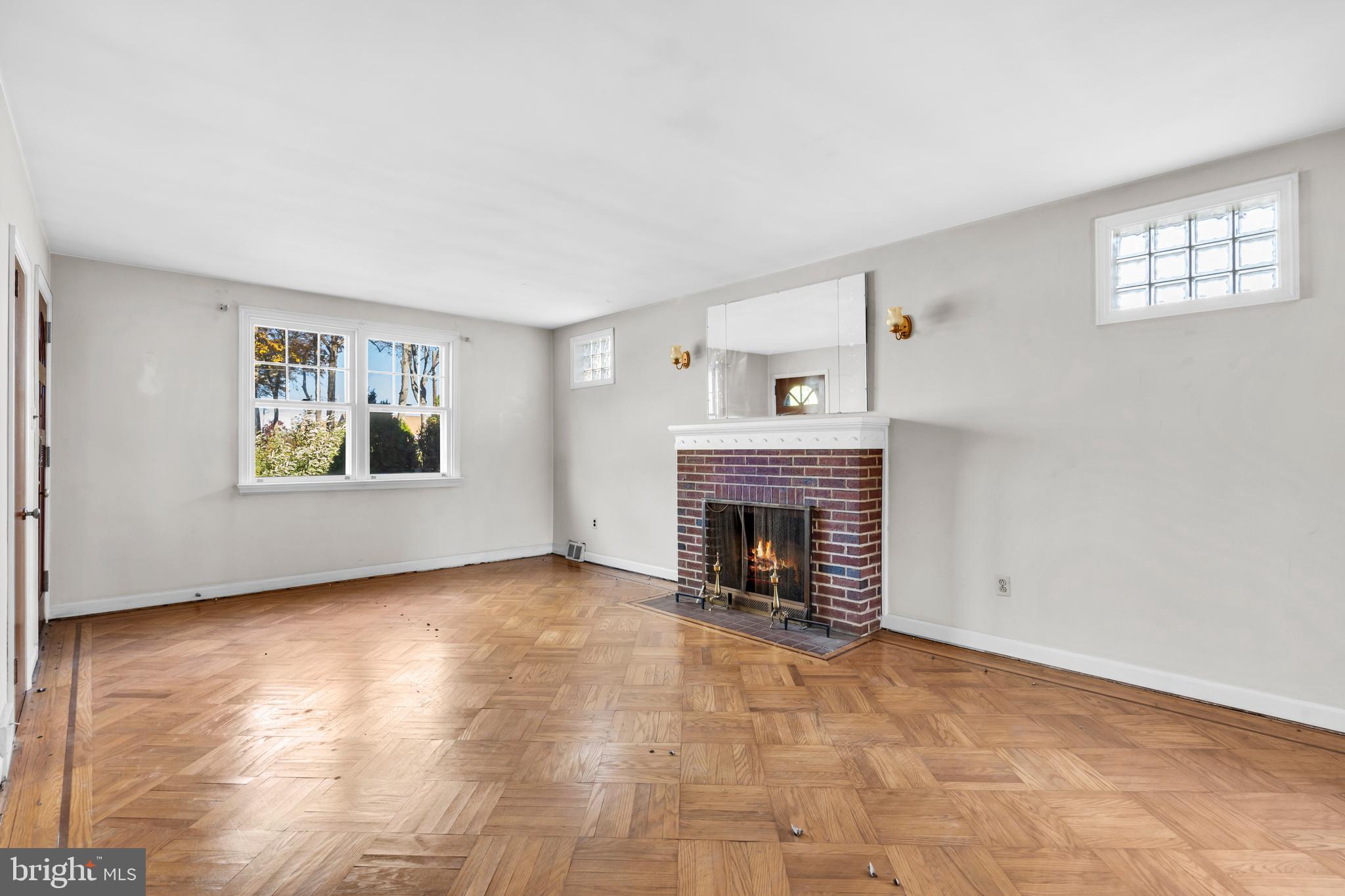 CEDAR HOLLOW - FEASTERVILLE - Residential