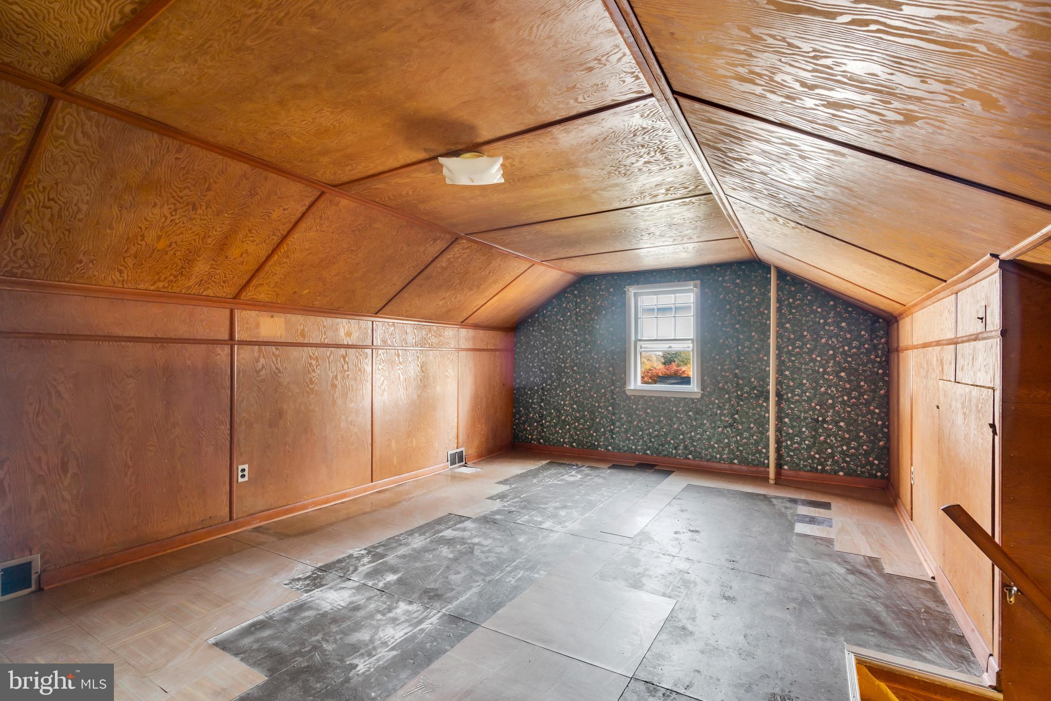 CEDAR HOLLOW - FEASTERVILLE - Residential