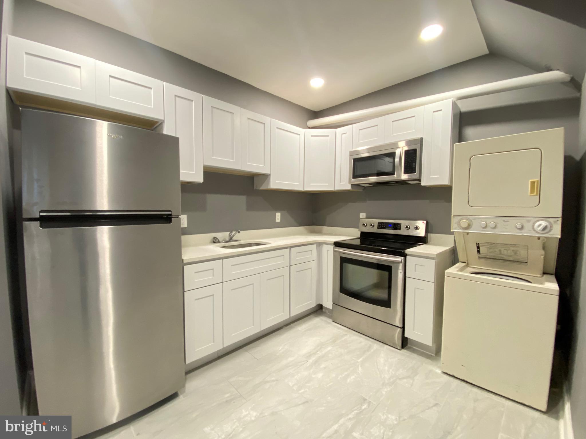 FRANCISVILLE - Residential Lease