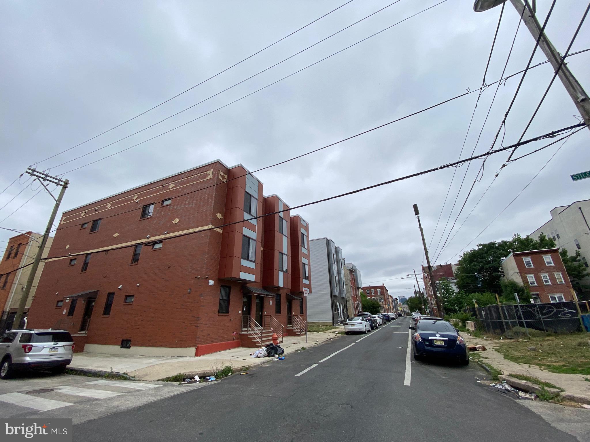 FRANCISVILLE - Residential Lease