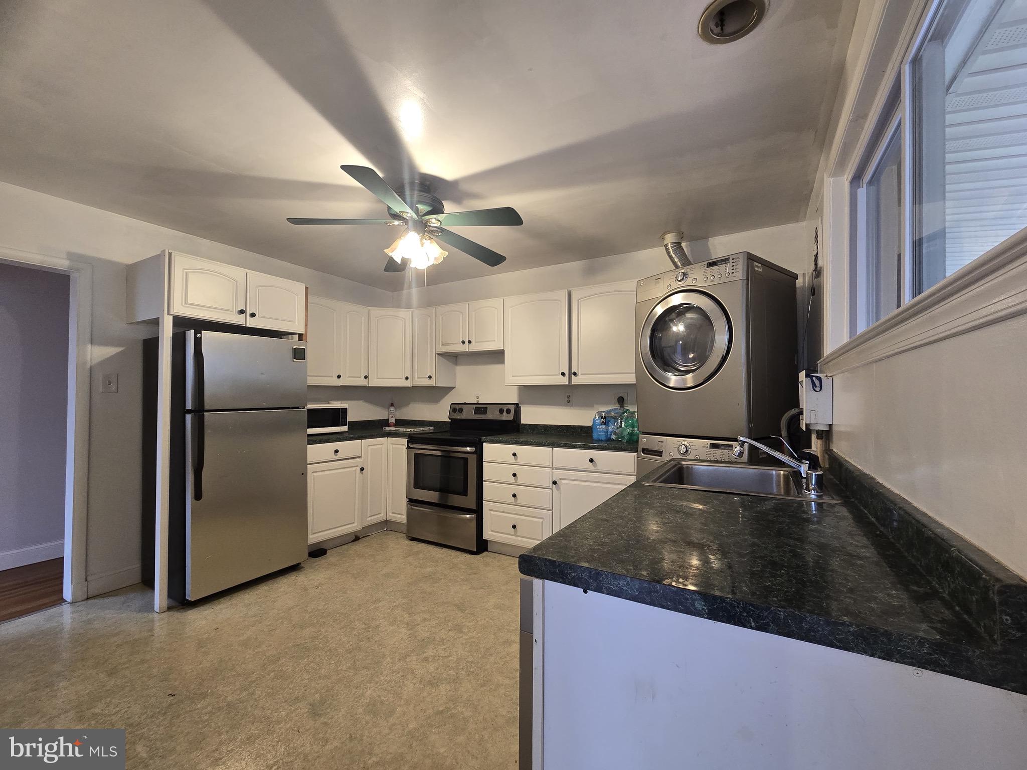 CHESTNUT HILL - Residential Lease