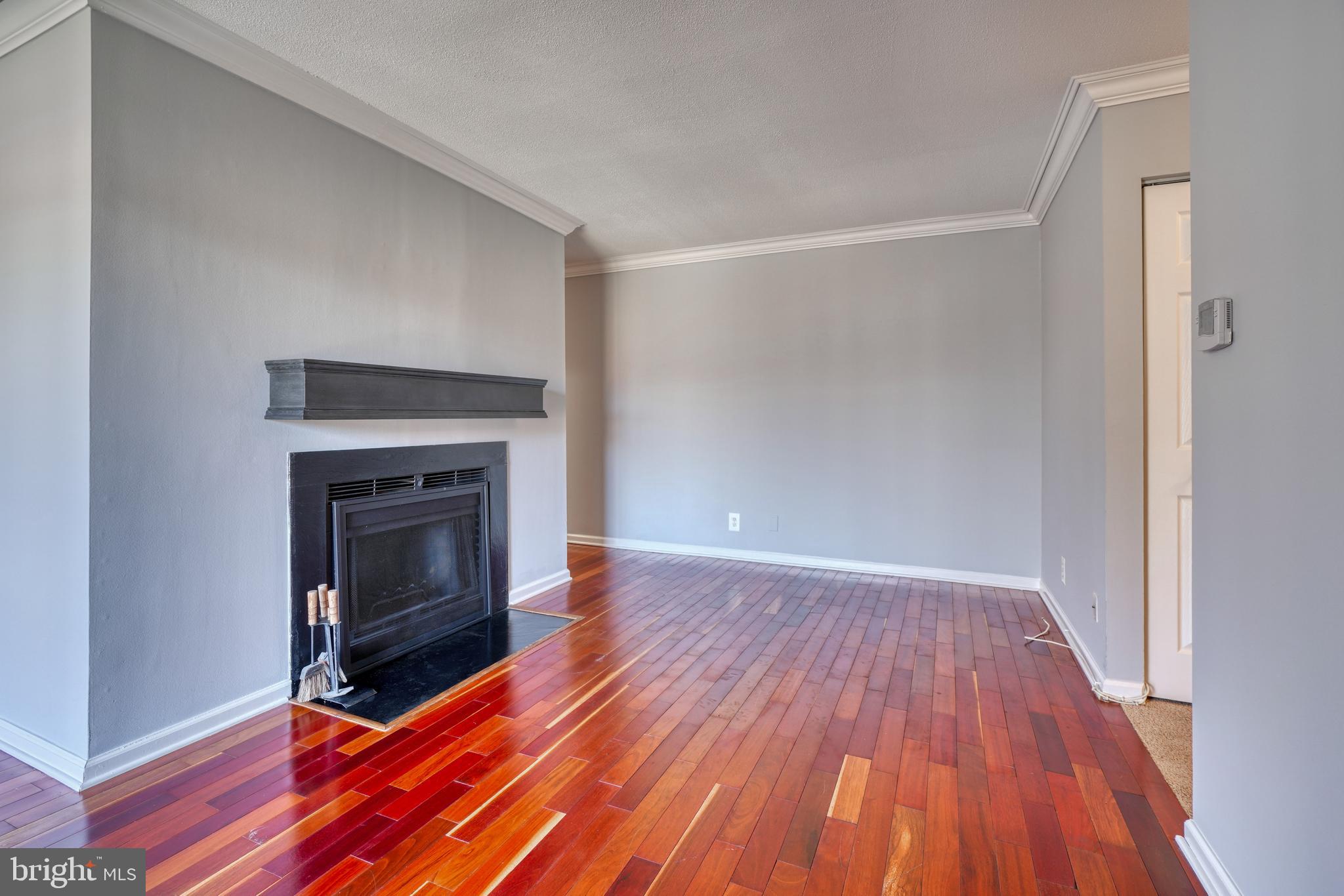 VILLAGE OF LONG REACH - Residential