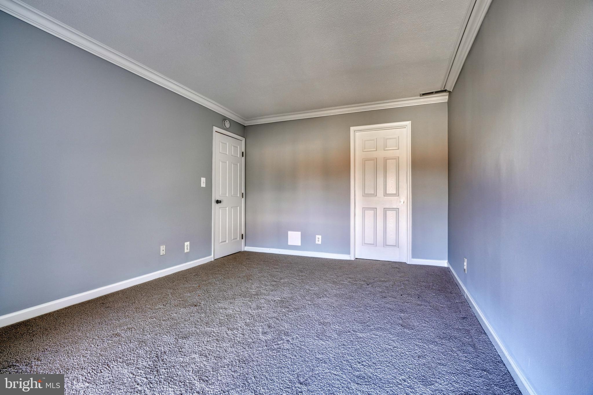 VILLAGE OF LONG REACH - Residential