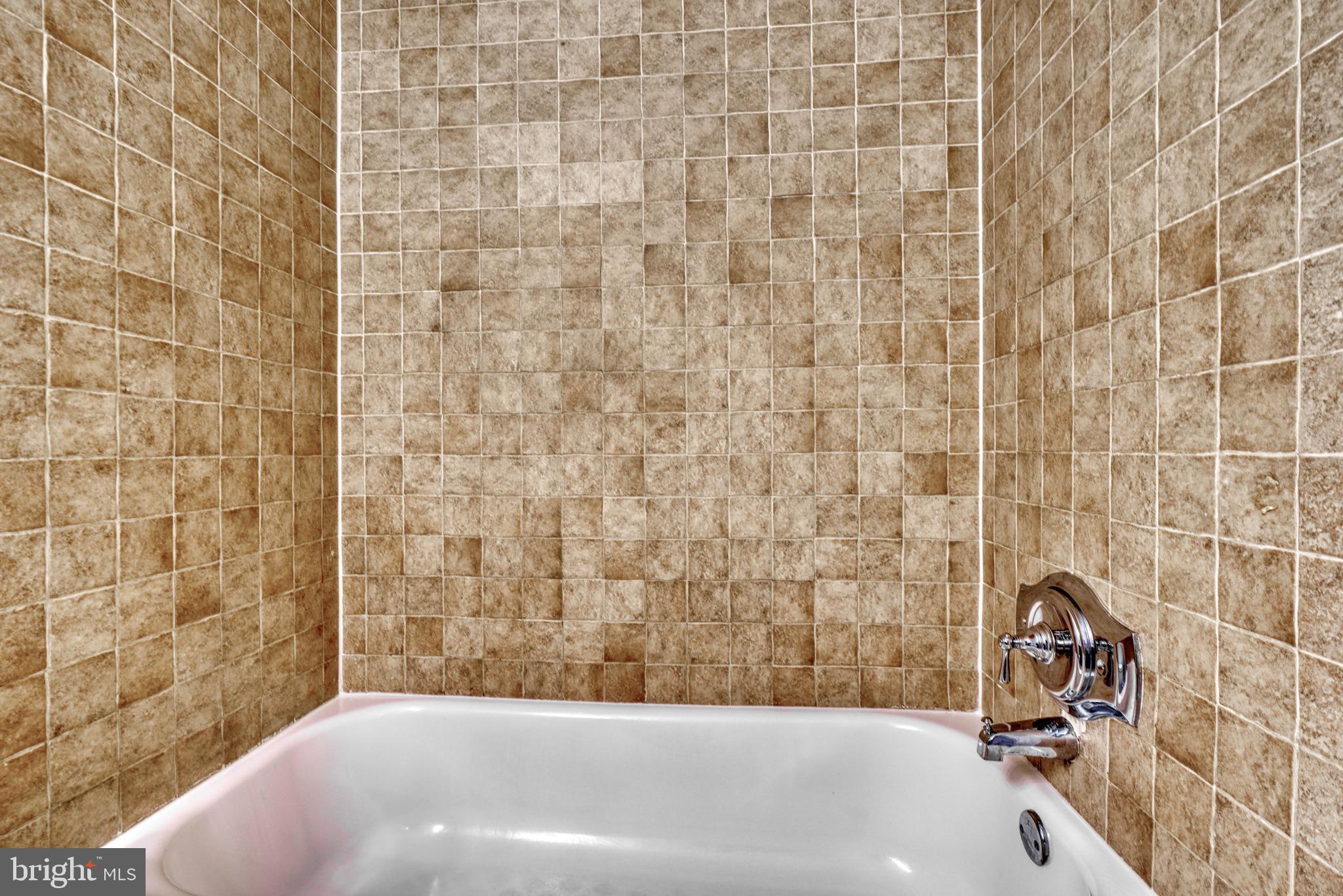 VILLAGE OF LONG REACH - Residential