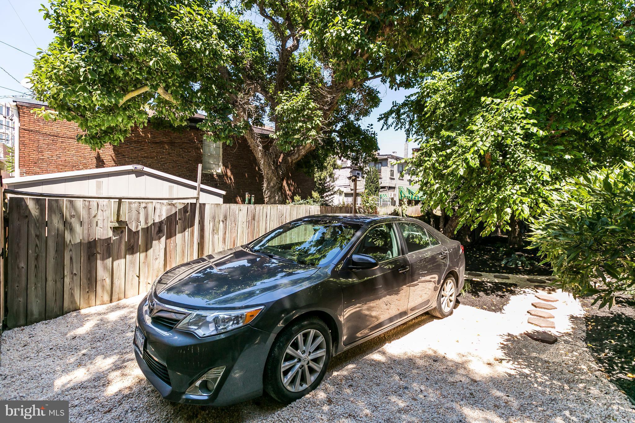 CHARLES VILLAGE - Residential