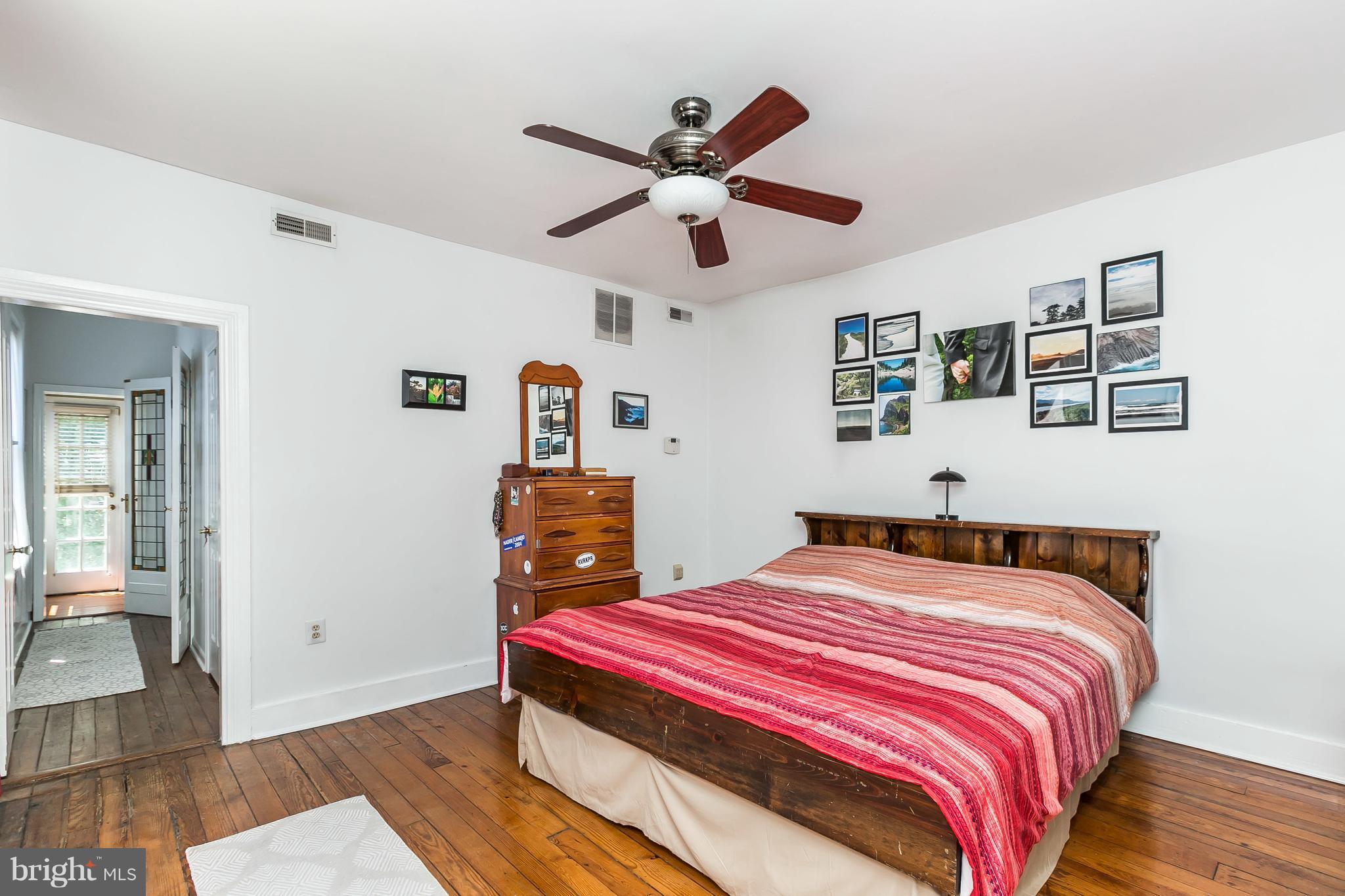 CHARLES VILLAGE - Residential