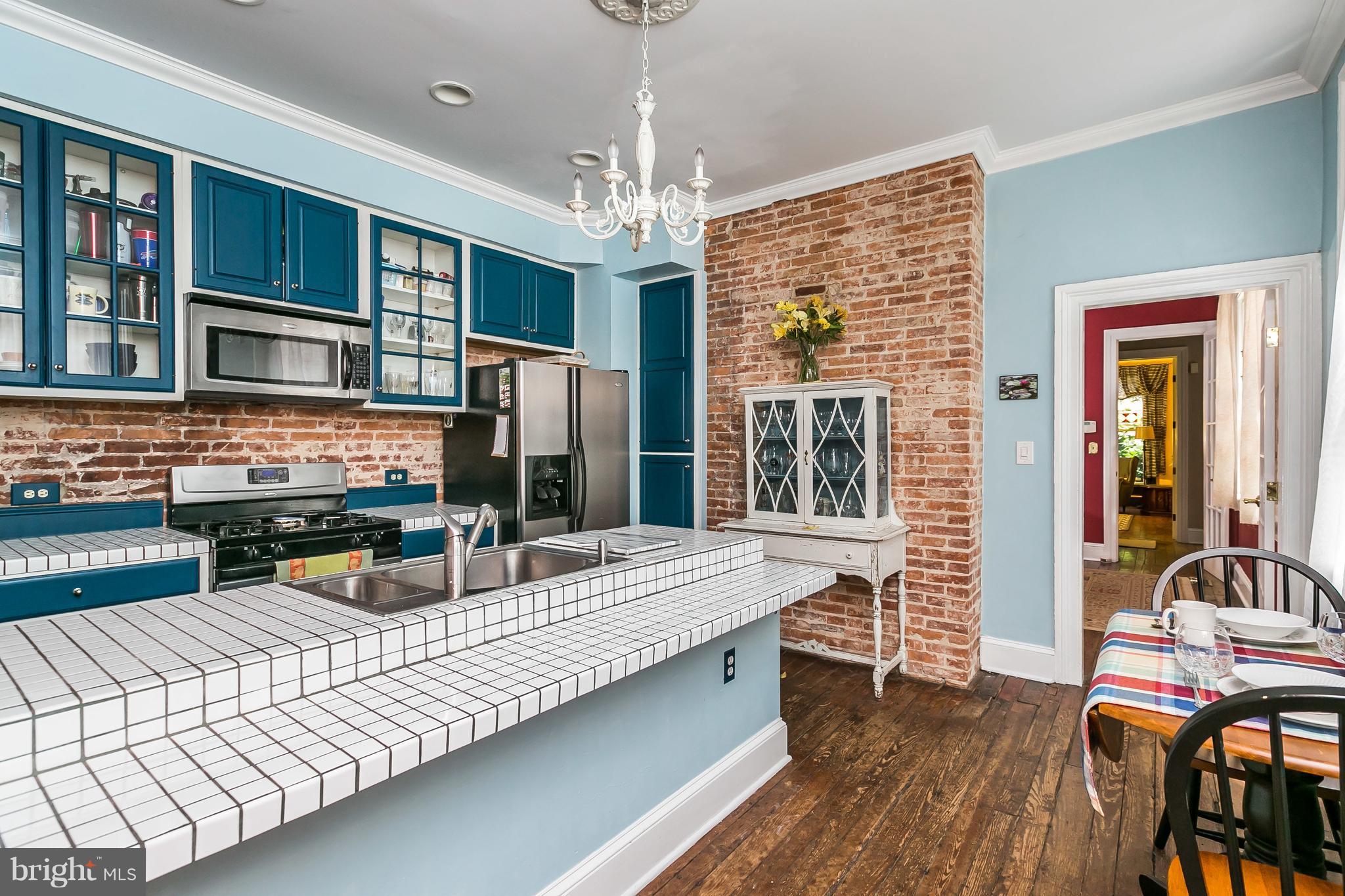 CHARLES VILLAGE - Residential