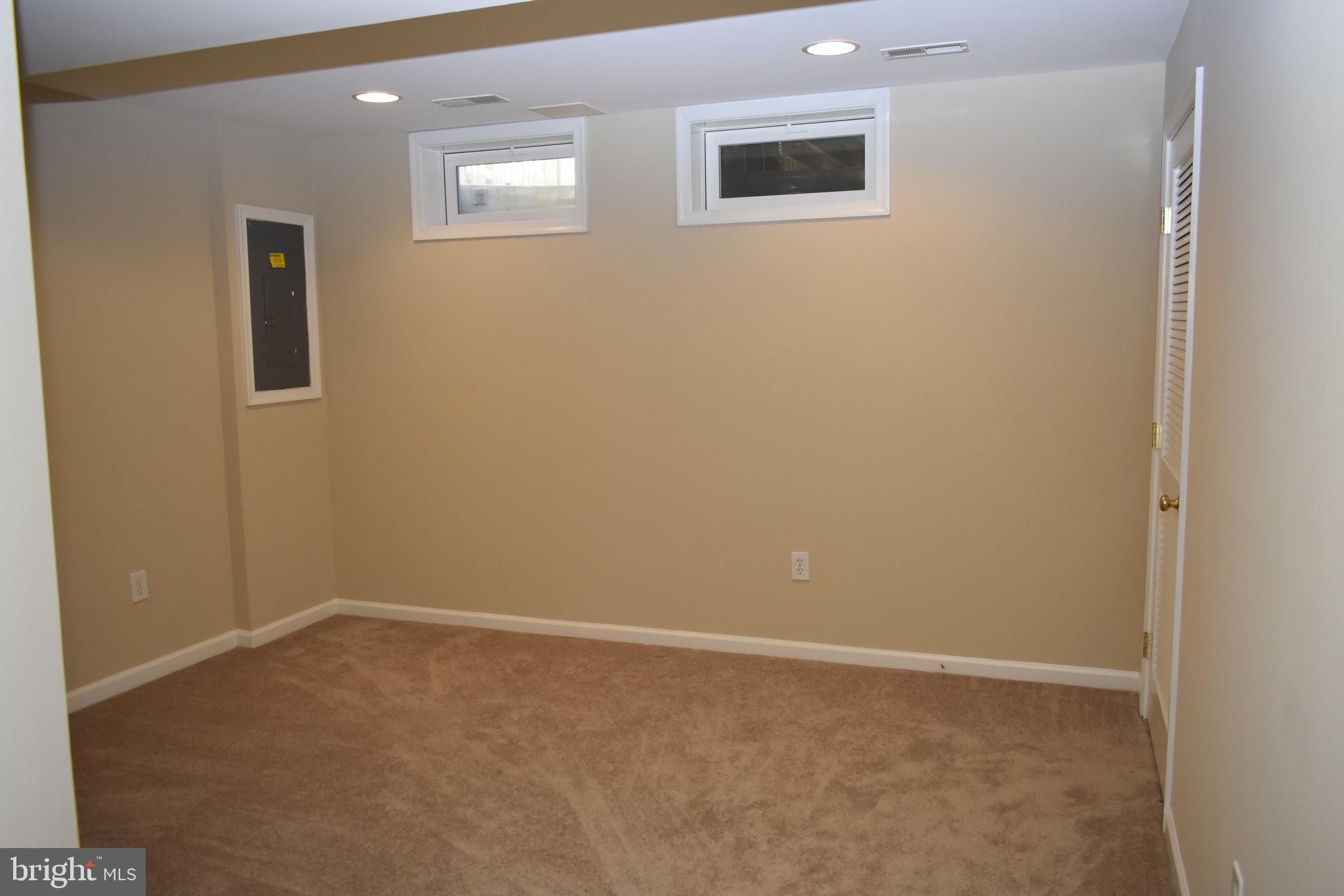 SPRINGFIELD TWP - Residential Lease