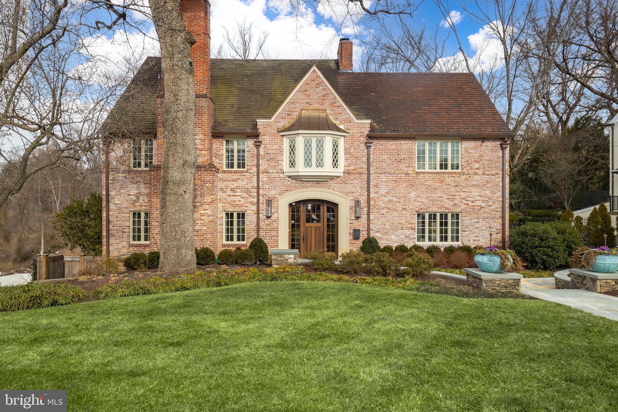 WESLEY HEIGHTS - Residential
