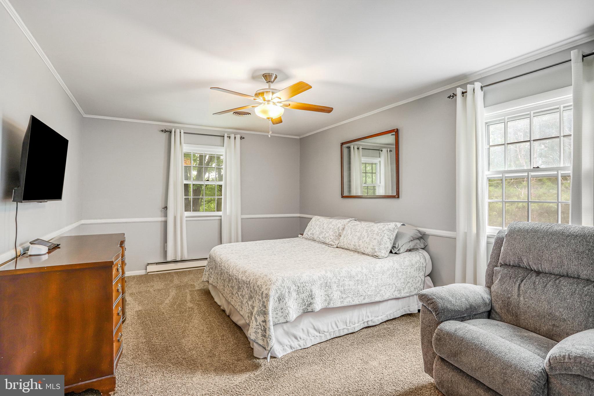 MEADOWCREST - Residential