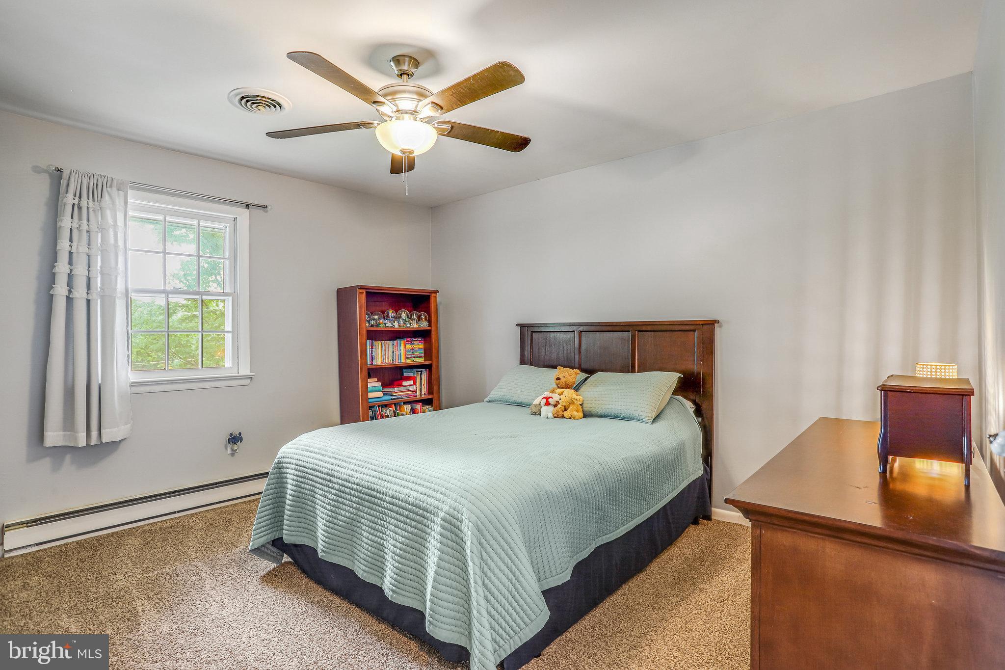 MEADOWCREST - Residential