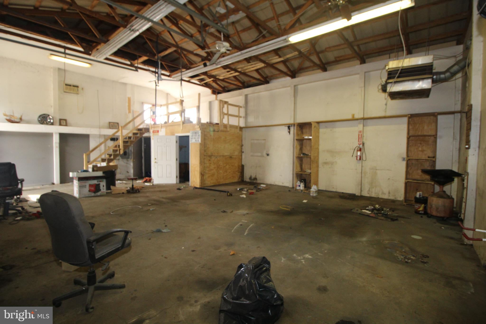 216 LEWIS AVENUE