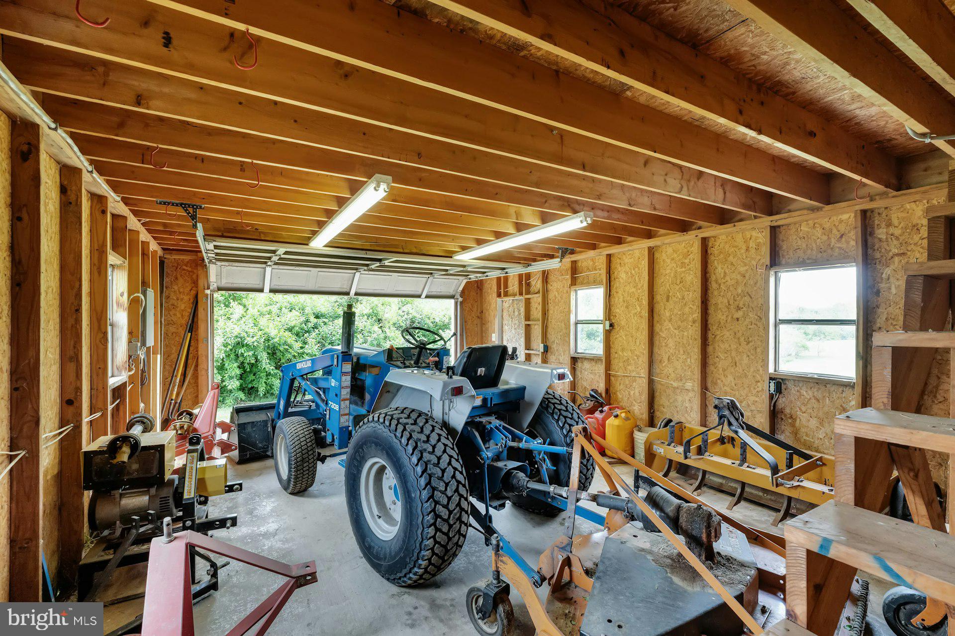 DEBUTTS - Residential