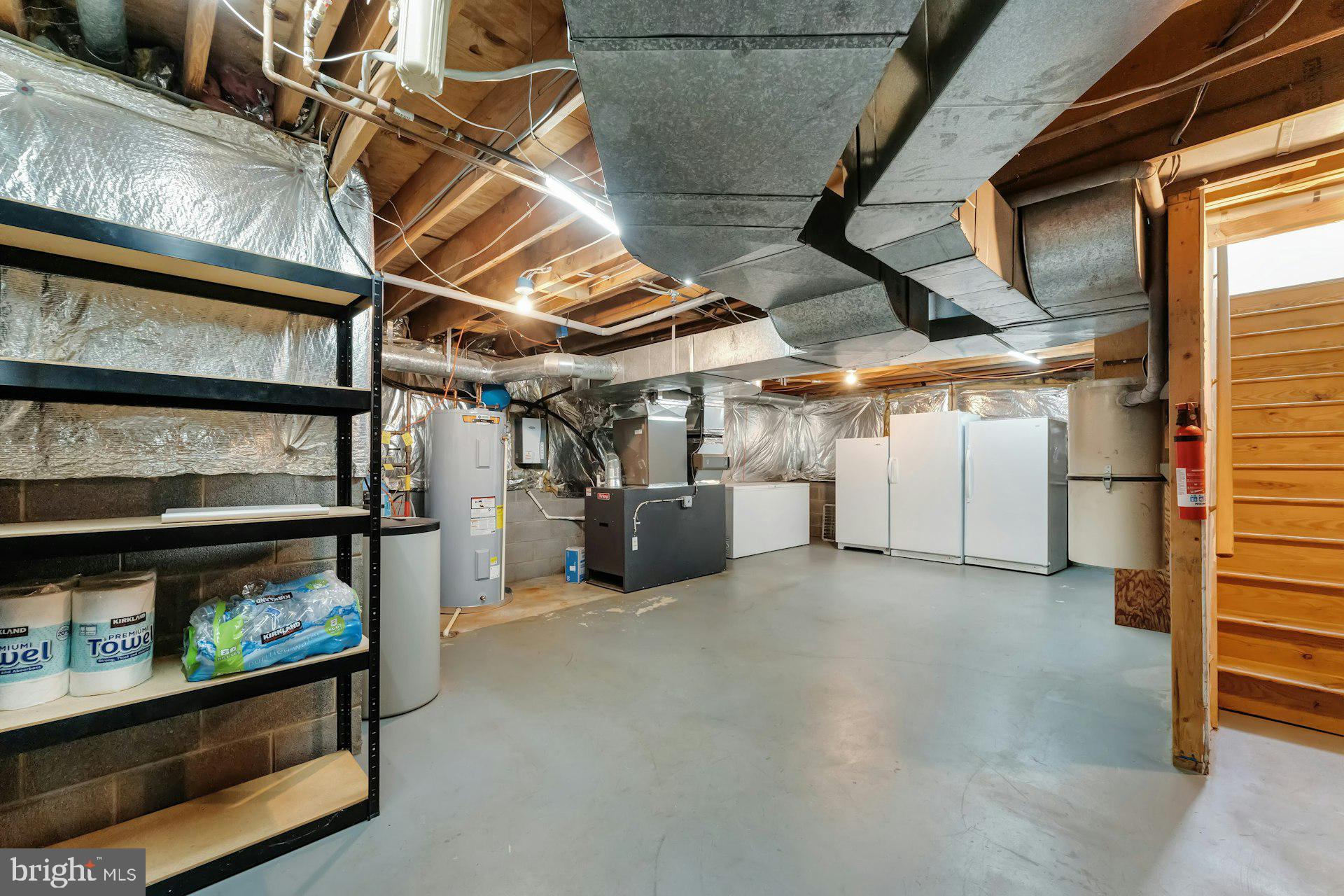 DEBUTTS - Residential