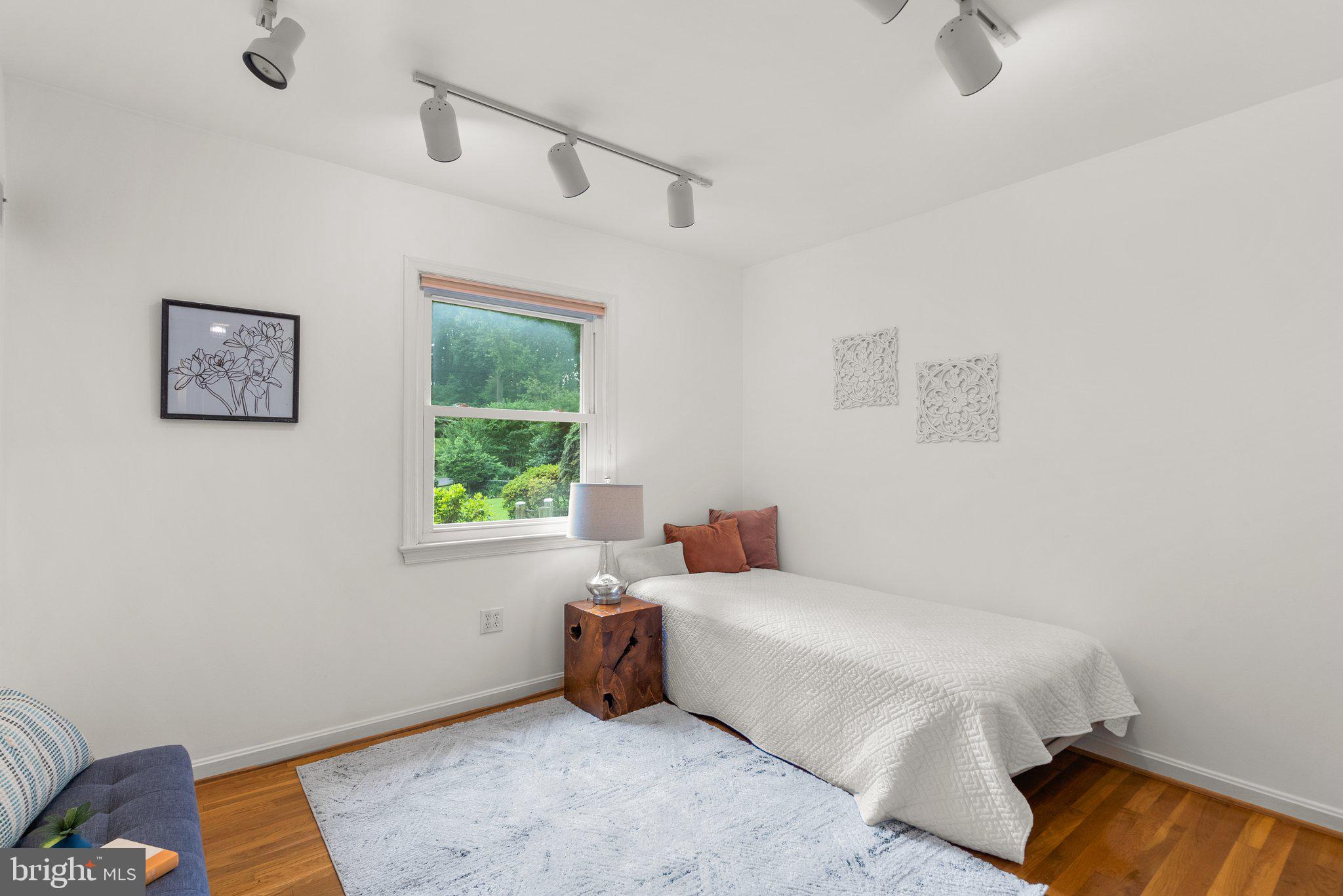 NORTH SPRINGBROOK - Residential