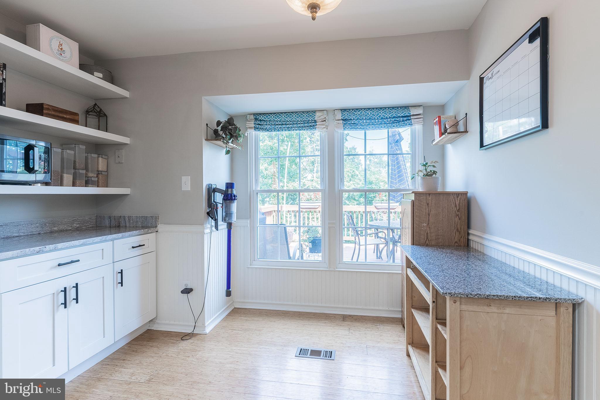 ASHBURN FARM - Residential