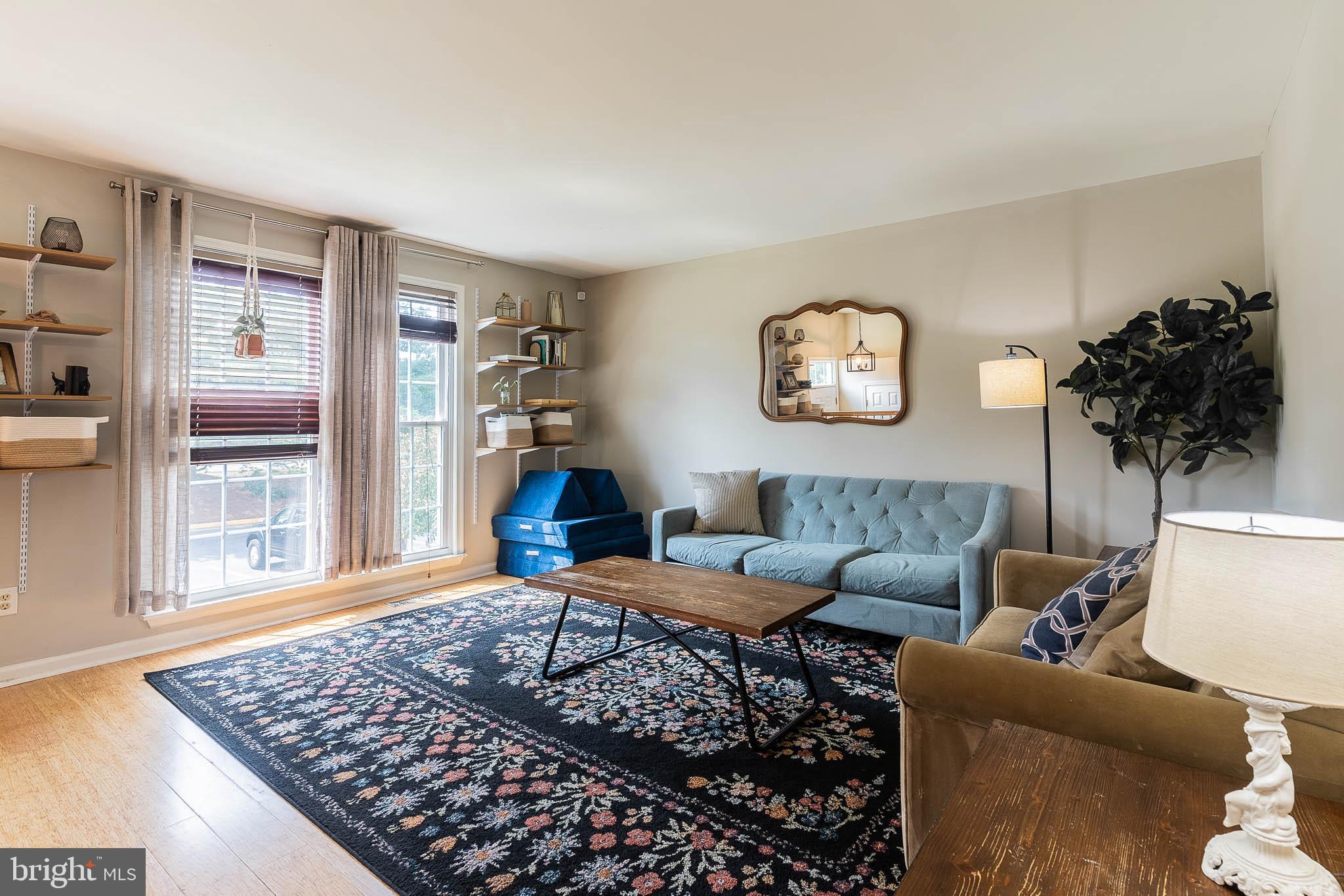 ASHBURN FARM - Residential