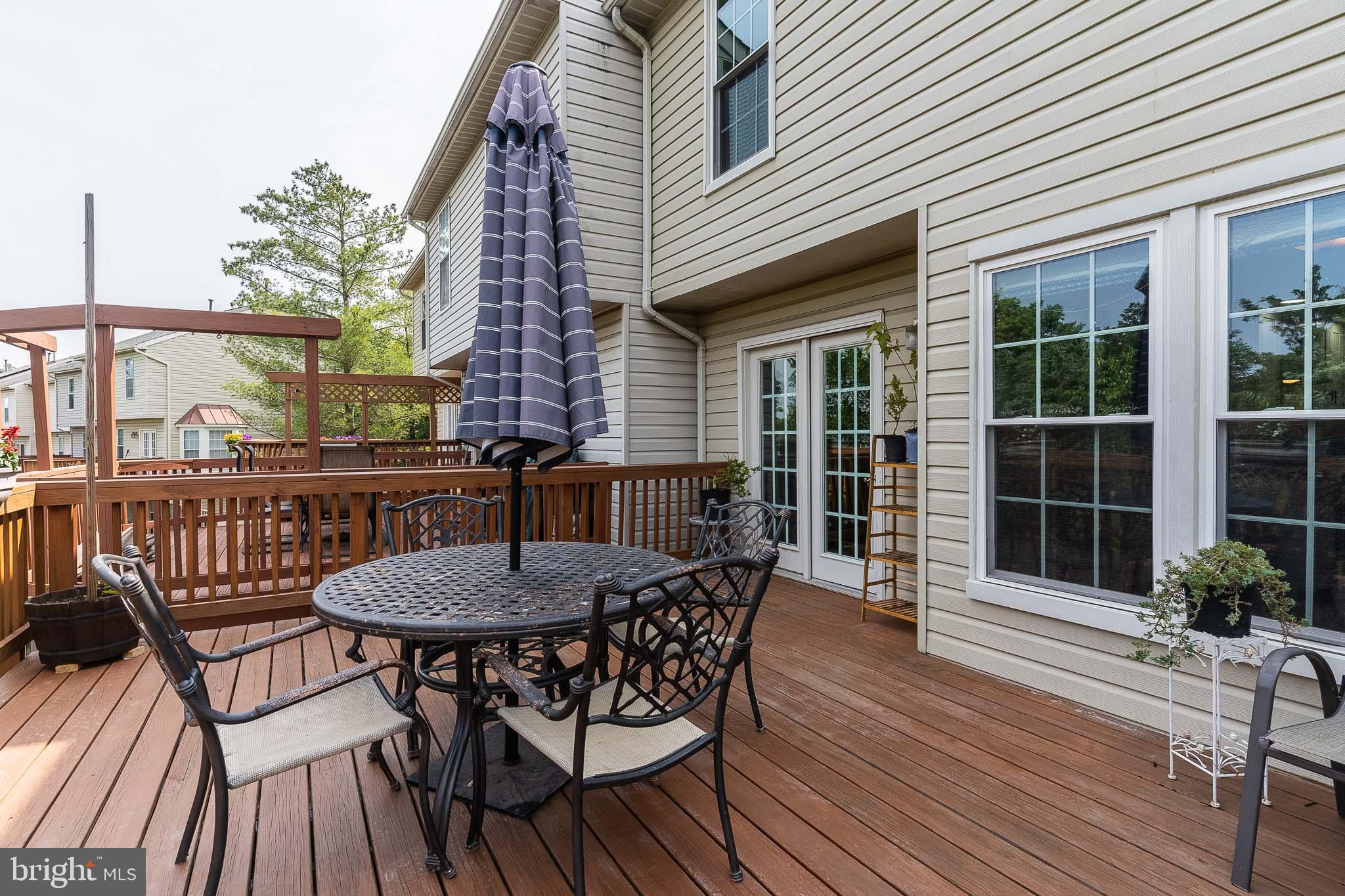 ASHBURN FARM - Residential