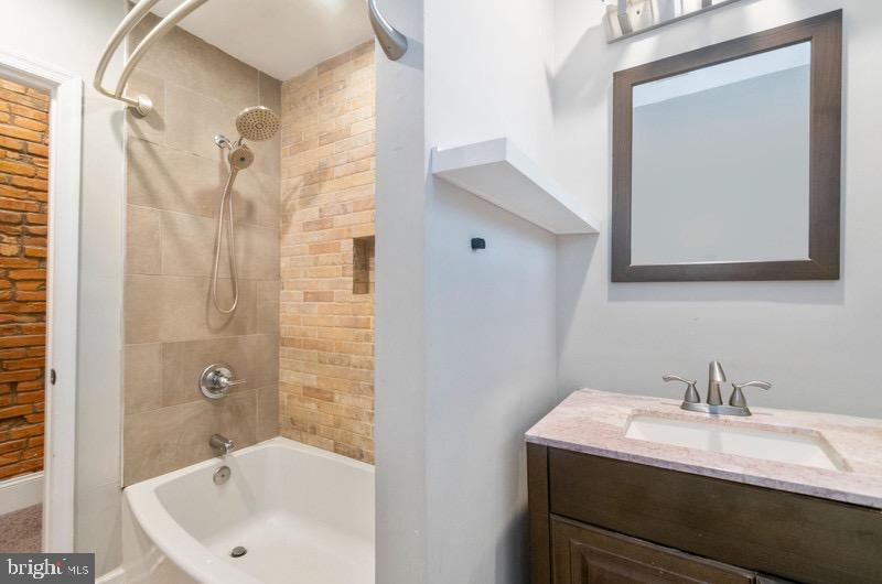 MCELDERRY PARK - Residential