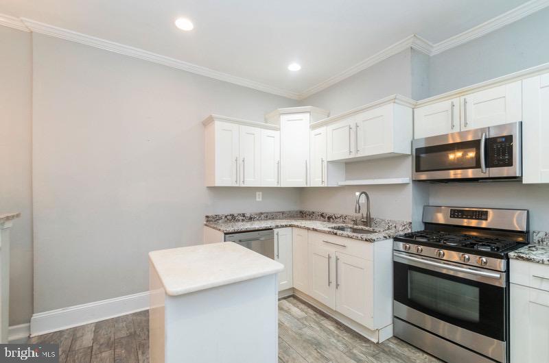 MCELDERRY PARK - Residential