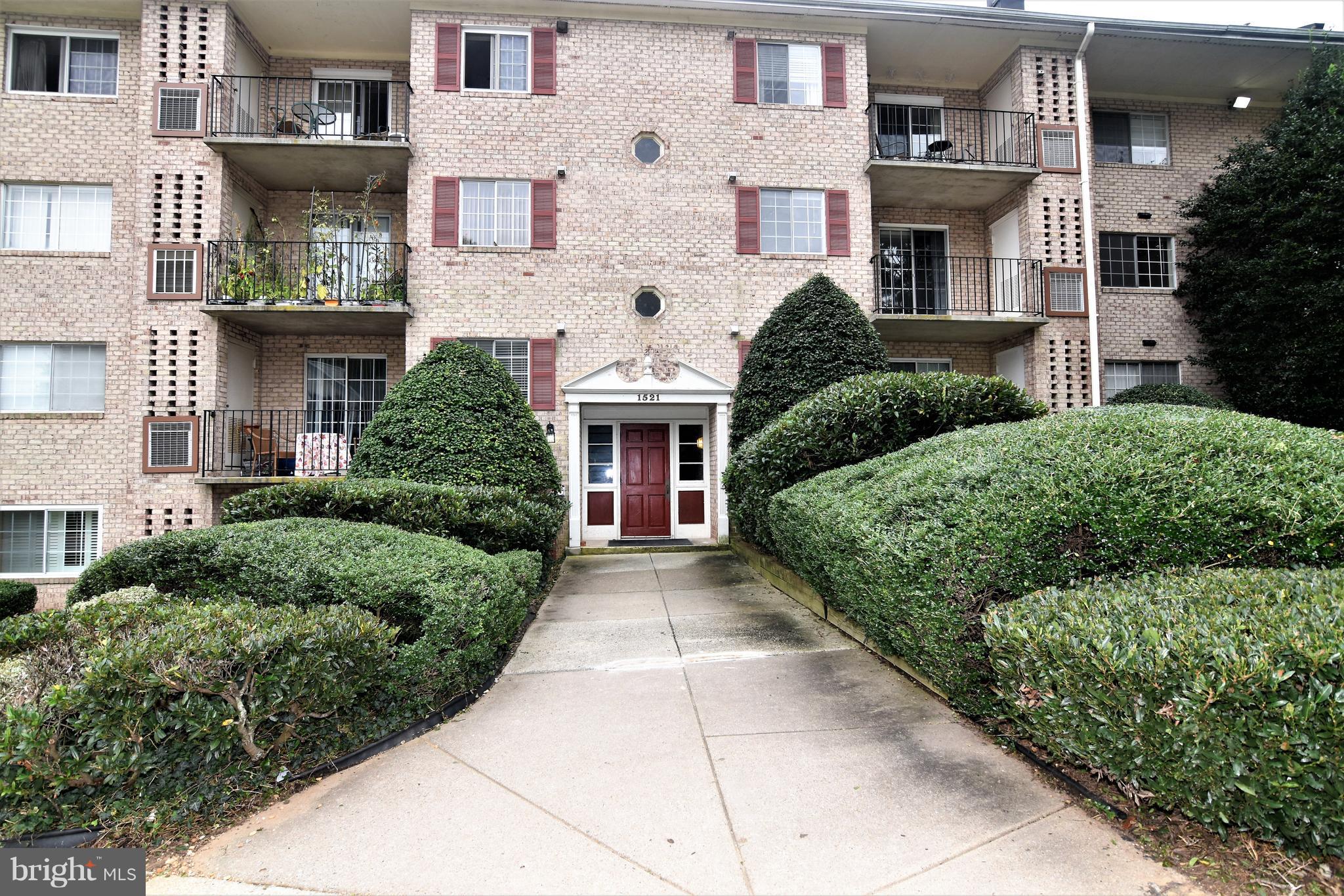 RIVER TERRACE - Residential Lease