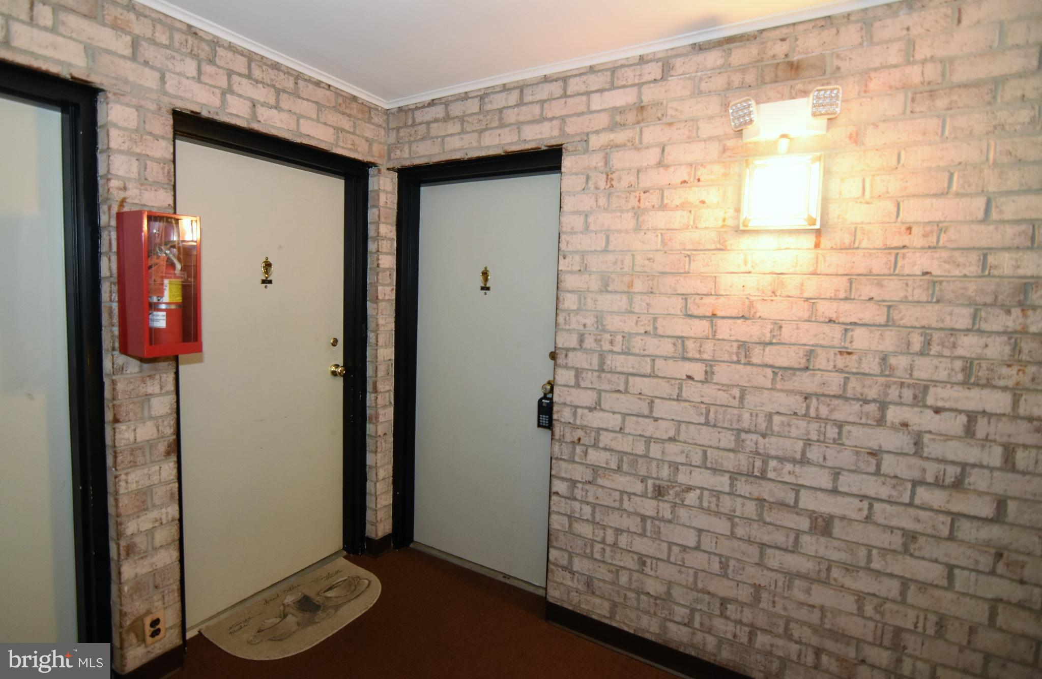 RIVER TERRACE - Residential Lease