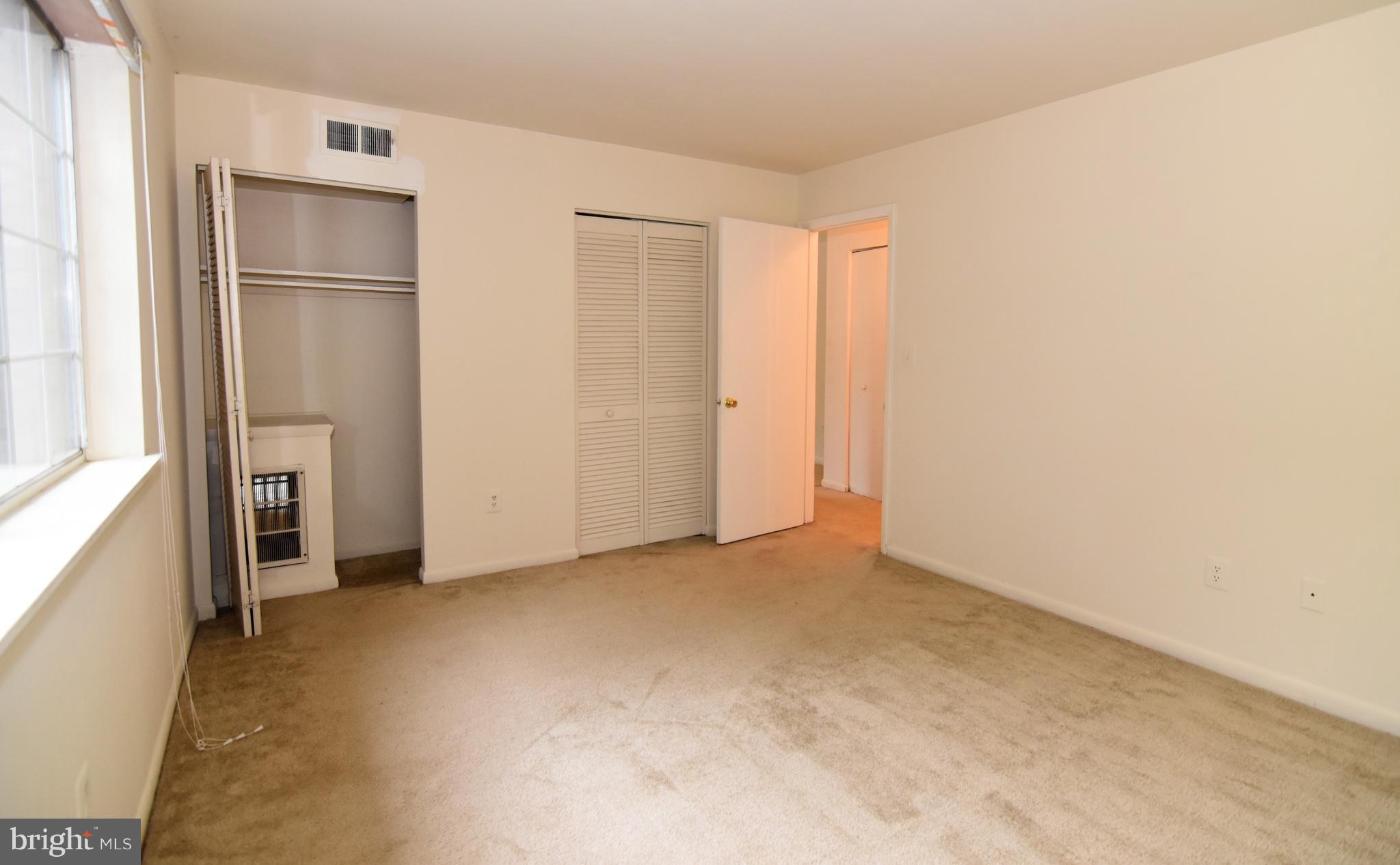 RIVER TERRACE - Residential Lease